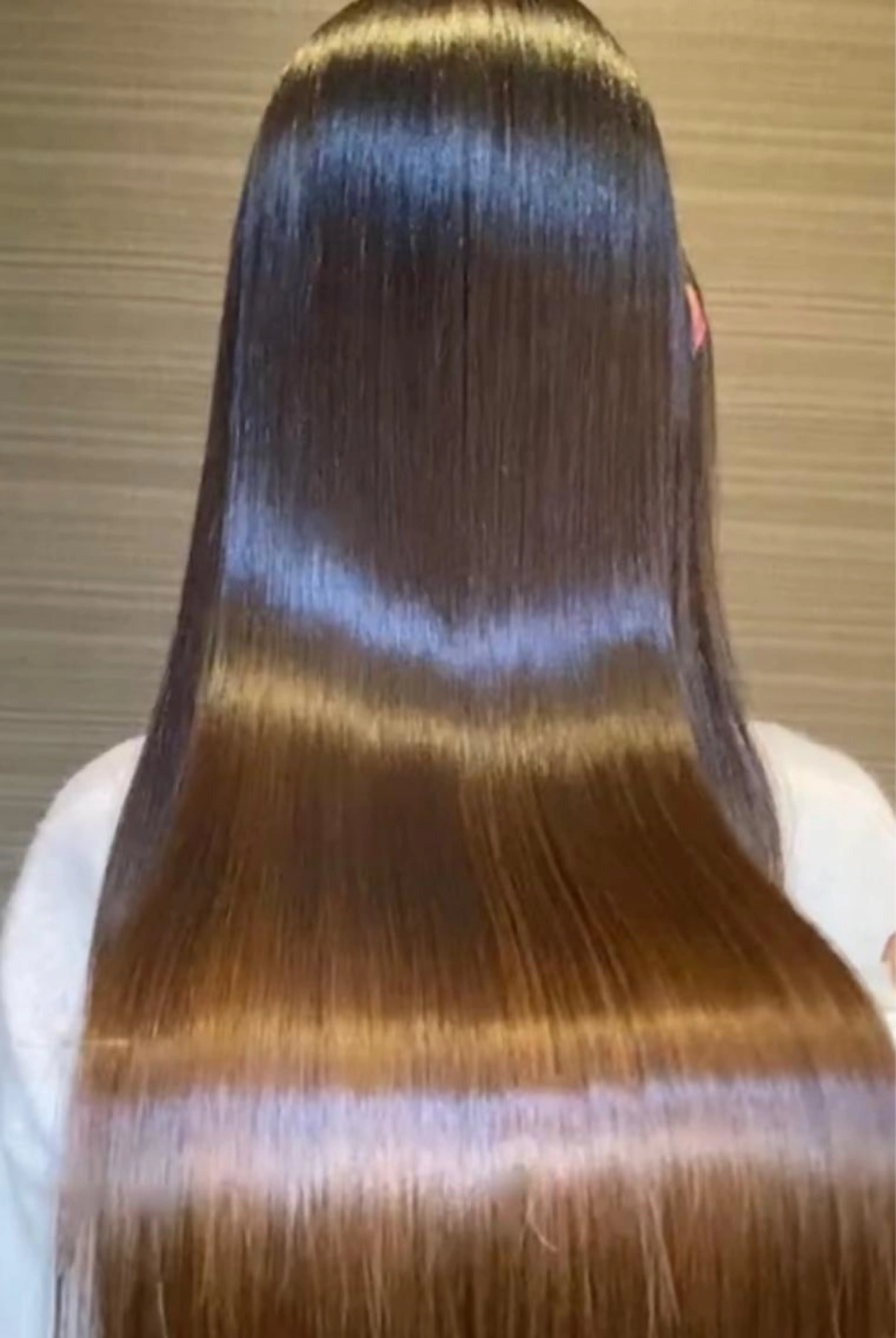 髪質改善ウルトワ水素トリートメント＋カットの写真