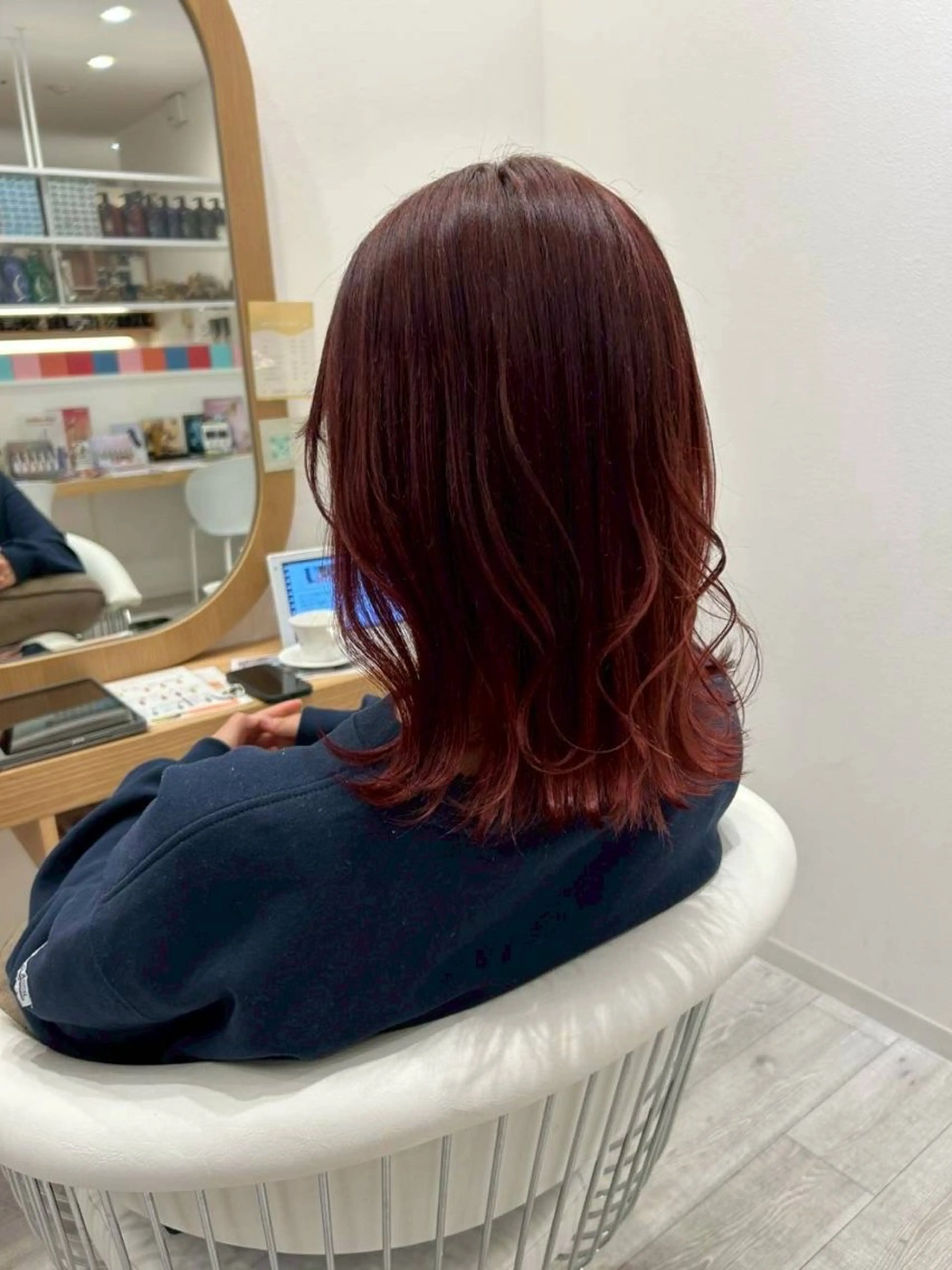 ミディアム adorable 山田菜々美のヘアスタイル