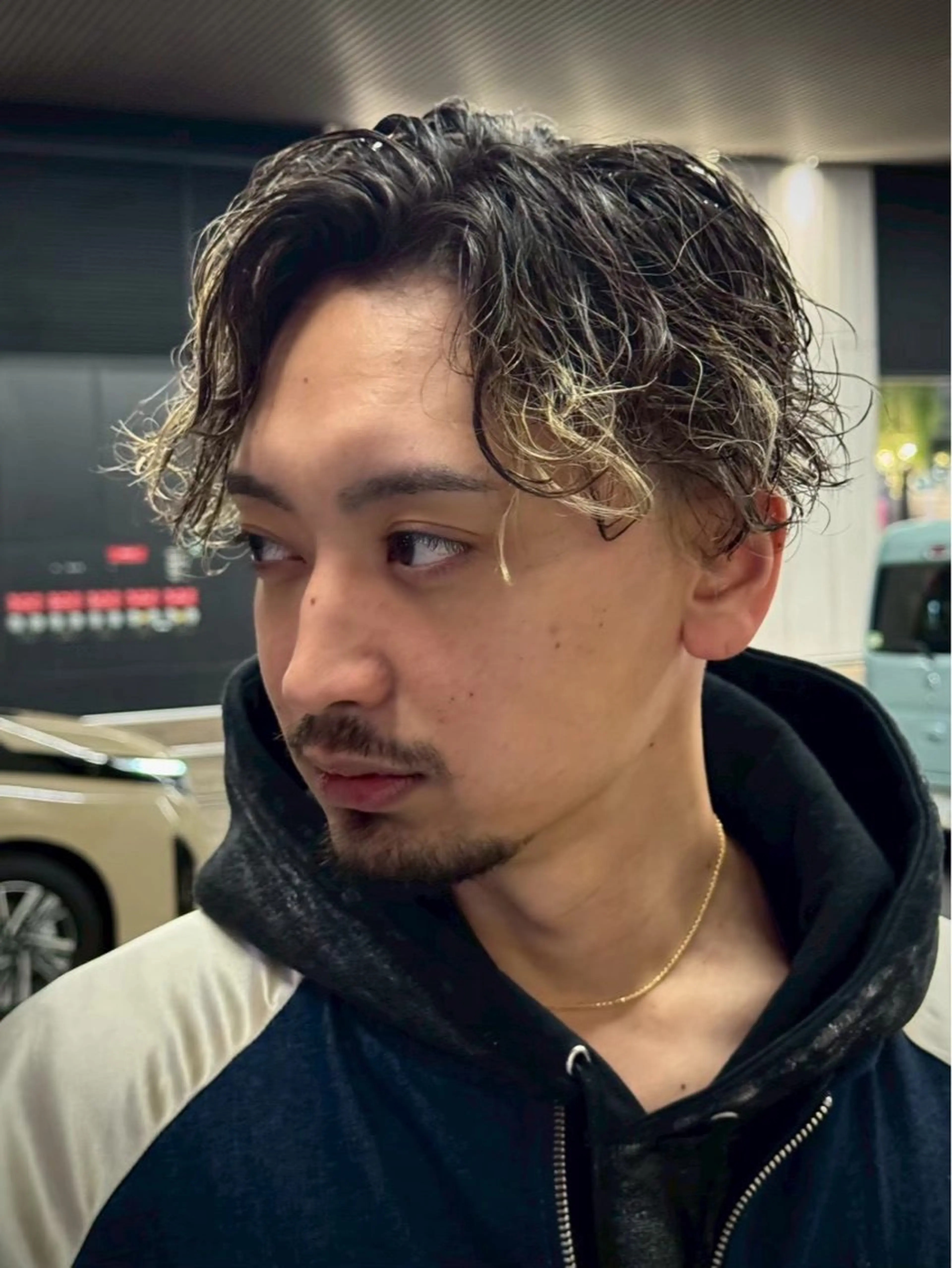ミディアム 神山 輝利佑のヘアスタイル