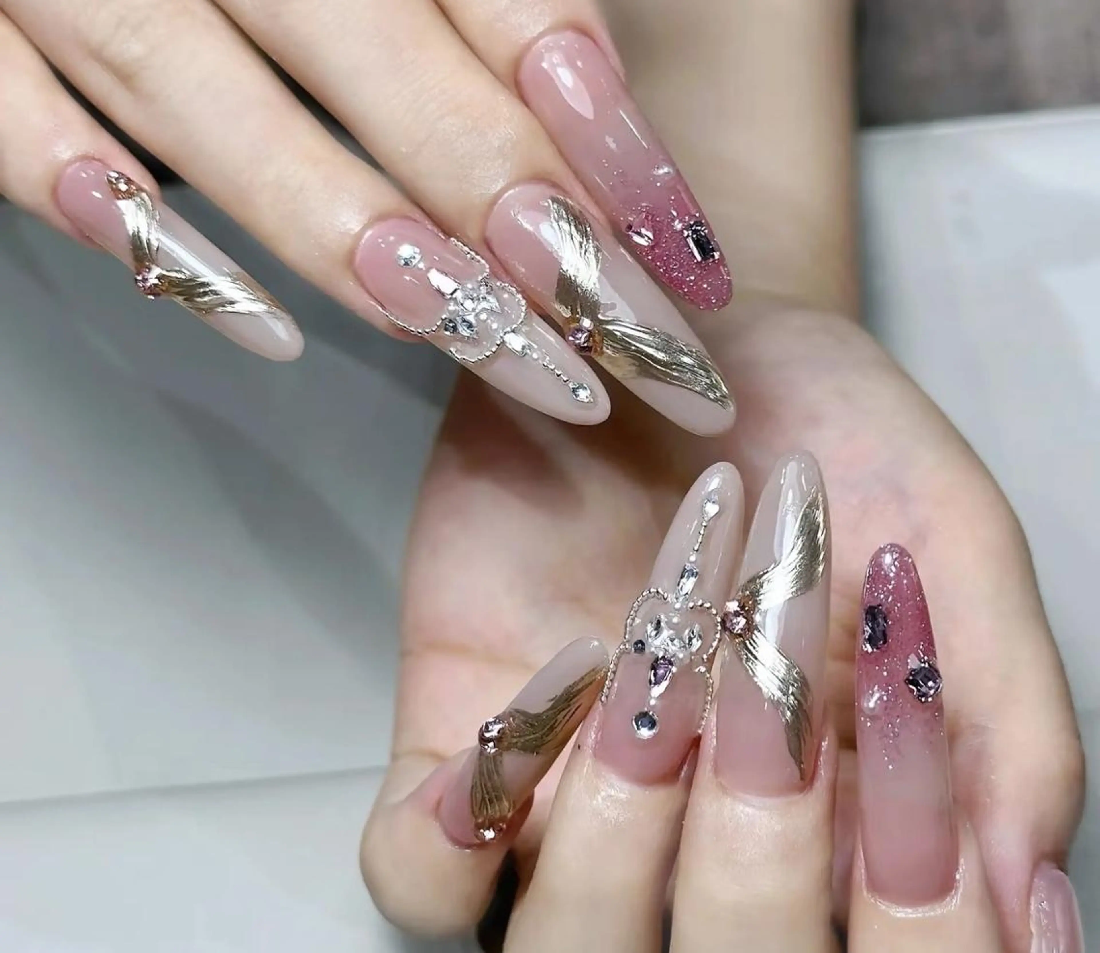 ネイル ハンドネイル Pure&Rich Nailのネイルデザイン