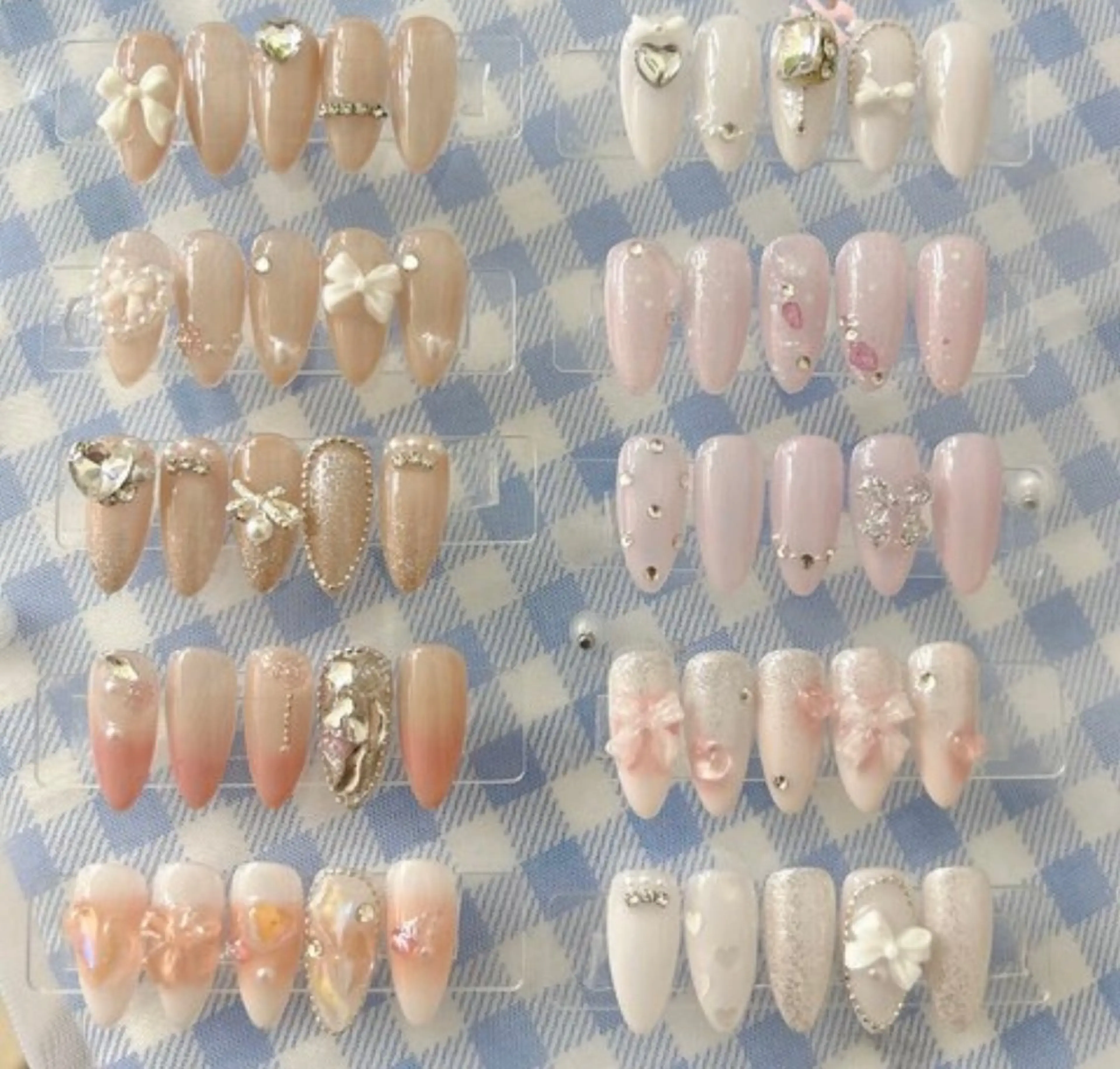 ネイル 渋谷T&B りお ロング無制限中💫のネイルデザイン