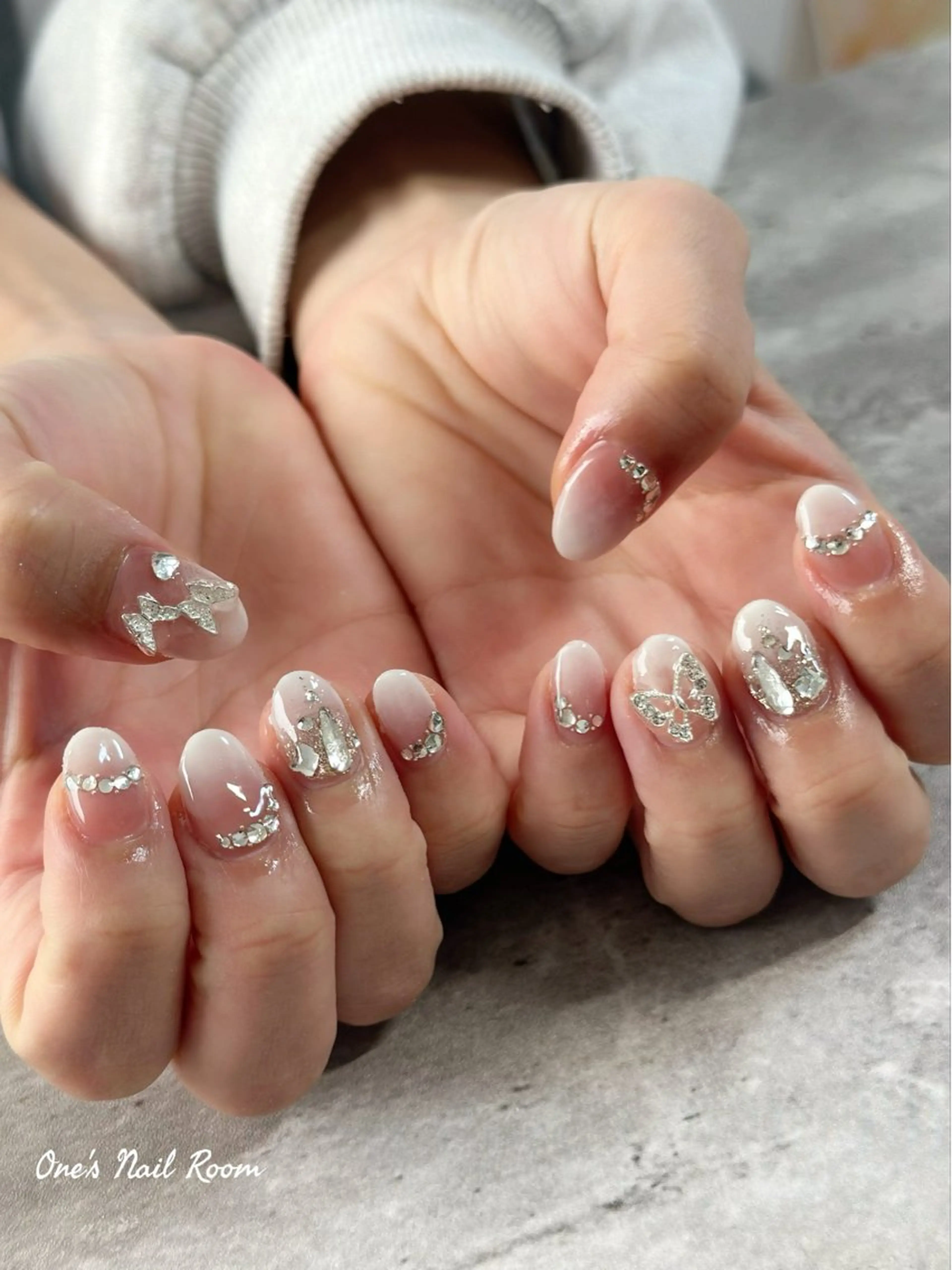 ネイル ハンドネイル One's Nail Roomのネイルデザイン