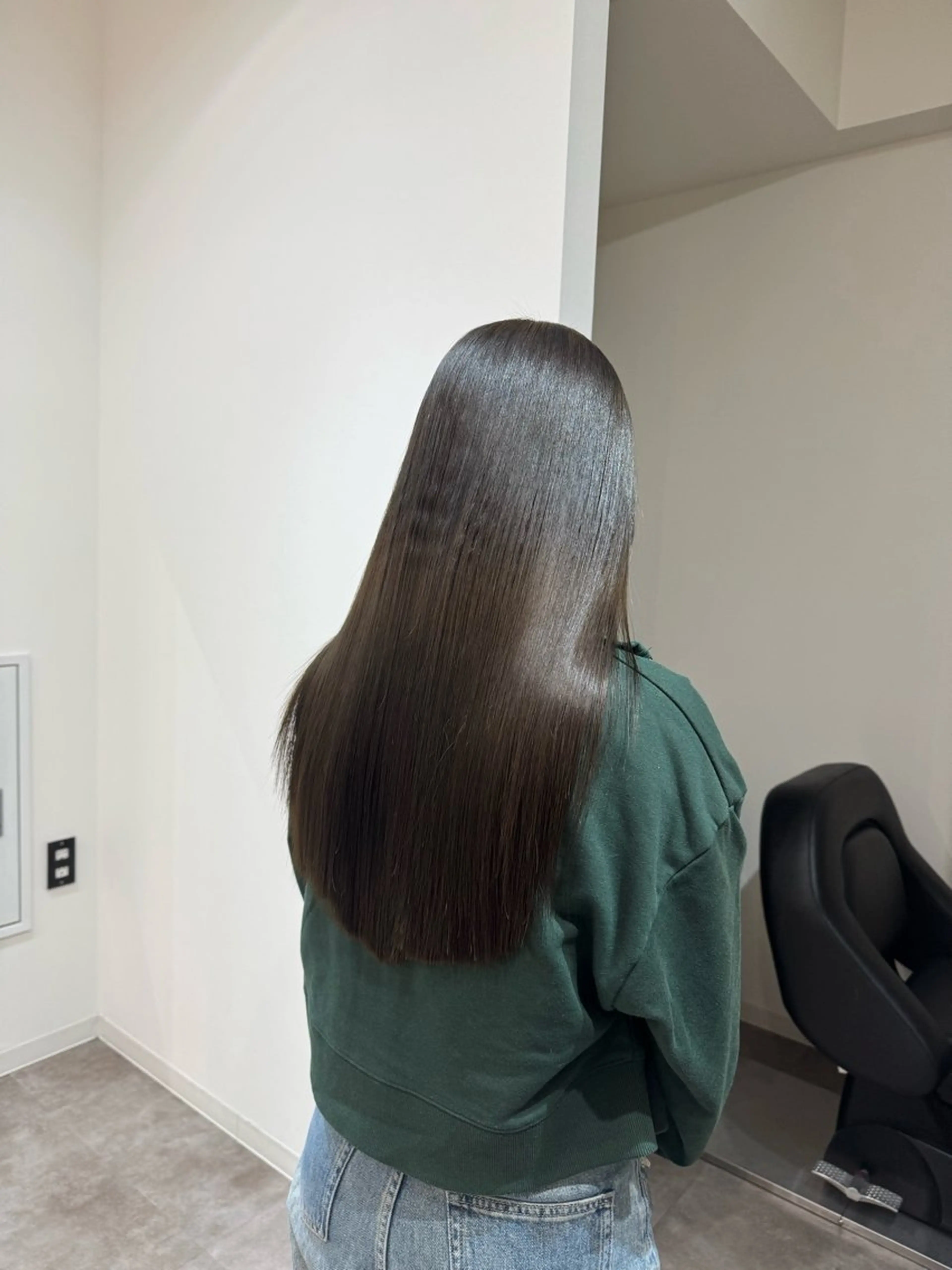 ロング カラー 大人な抜け感レイヤー remi🖤のヘアスタイル