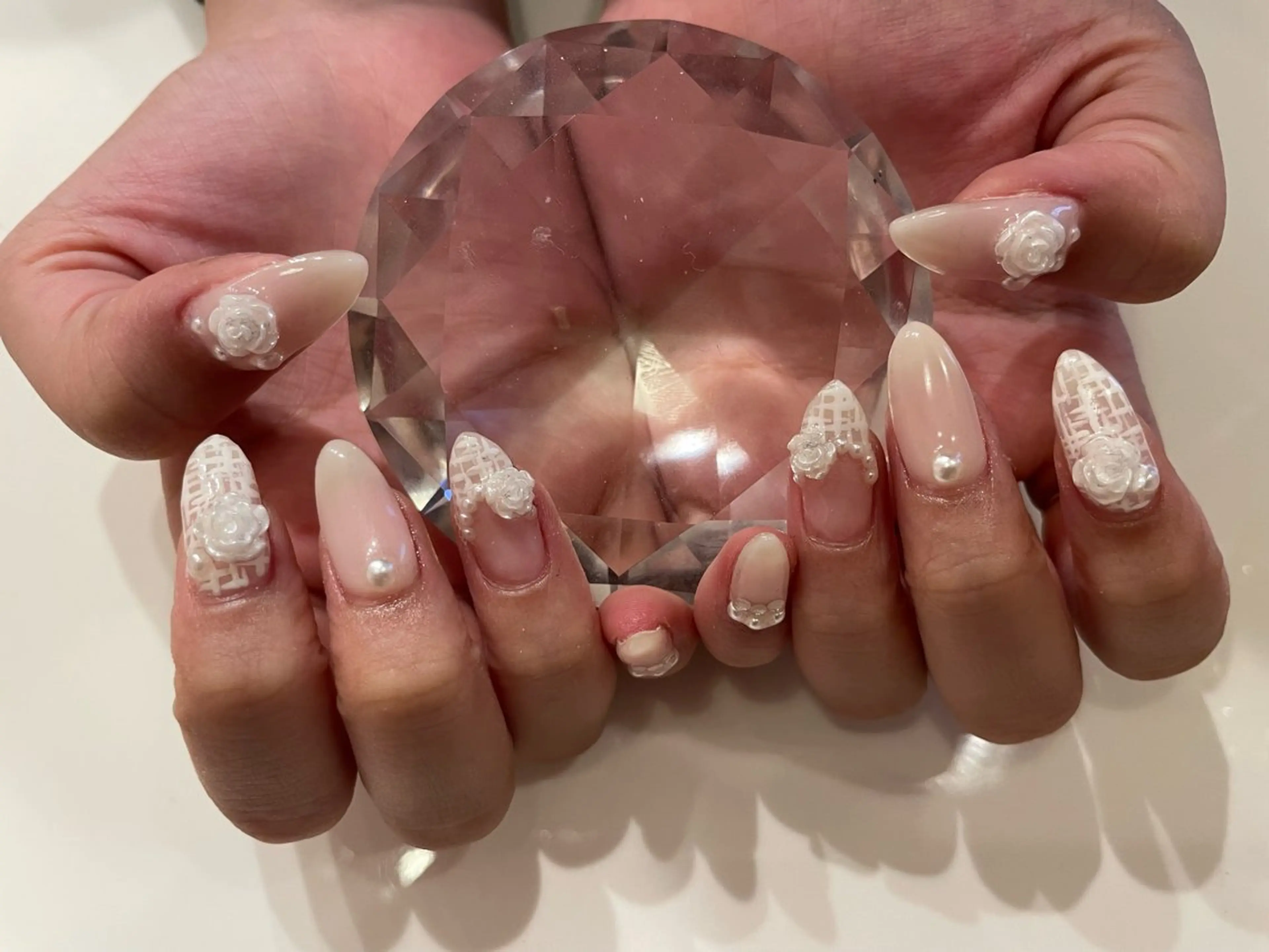 ネイル ♡ビジュール♡ NAIL &まつ毛のマツエク・マツパデザイン