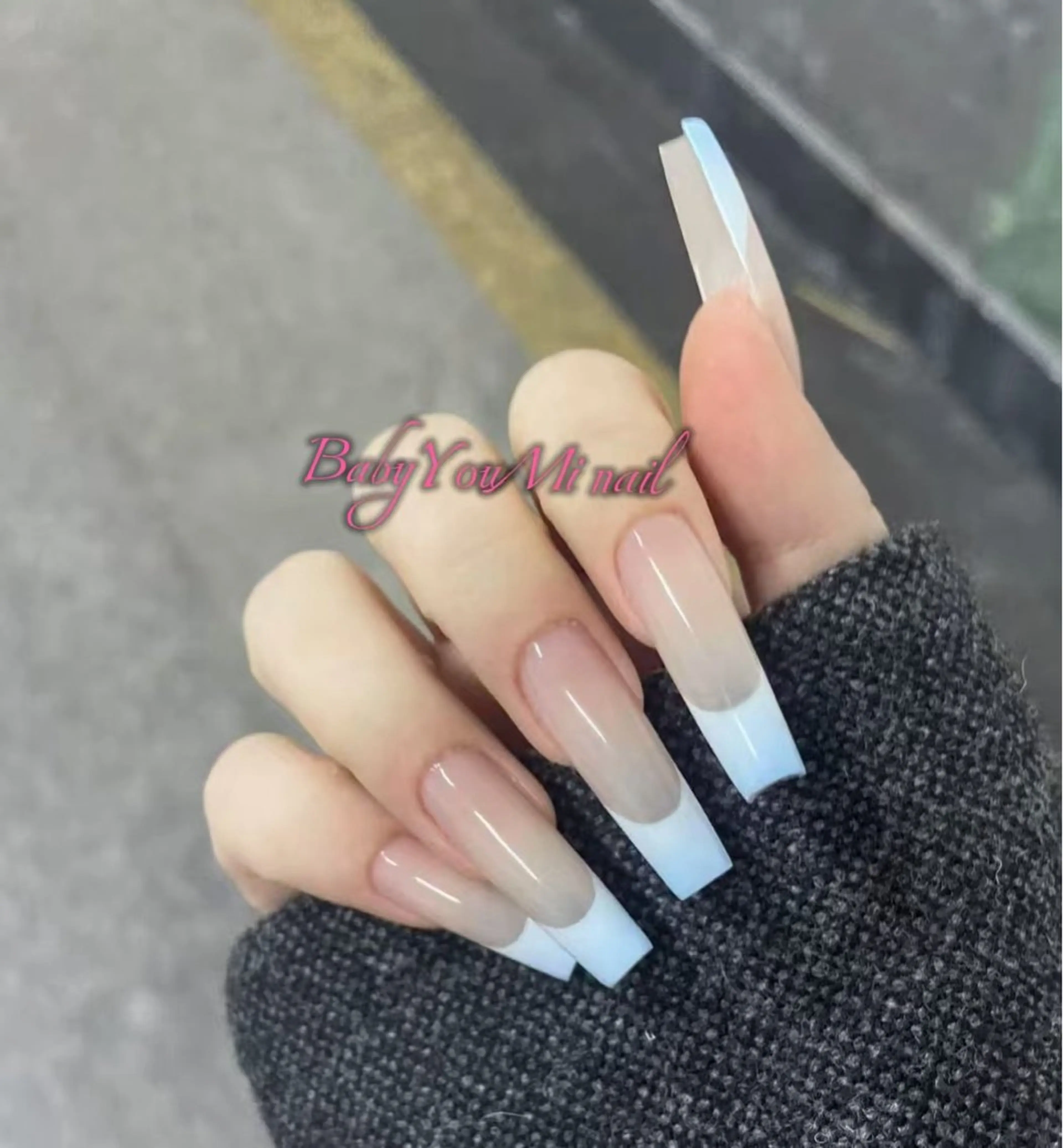 ネイル オーロラネイル フラワーネイル フットネイル フレンチネイル ジェルネイル ハンドネイル 相沢 さやかのネイルデザイン