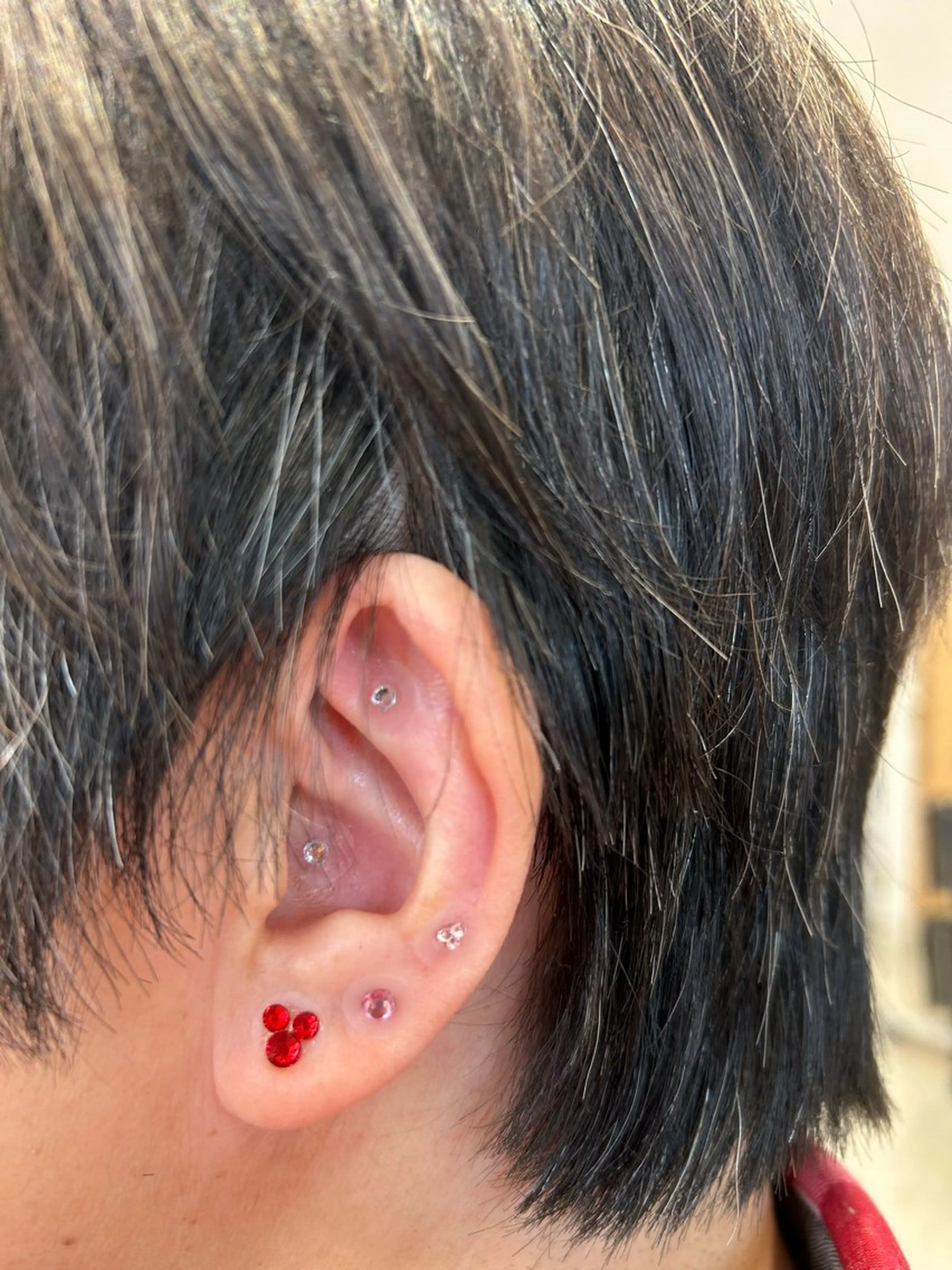 EARTH coiffure beaute 佐倉店所属・耳ツボジュエリー💎 エステのエステ・リラクイメージ