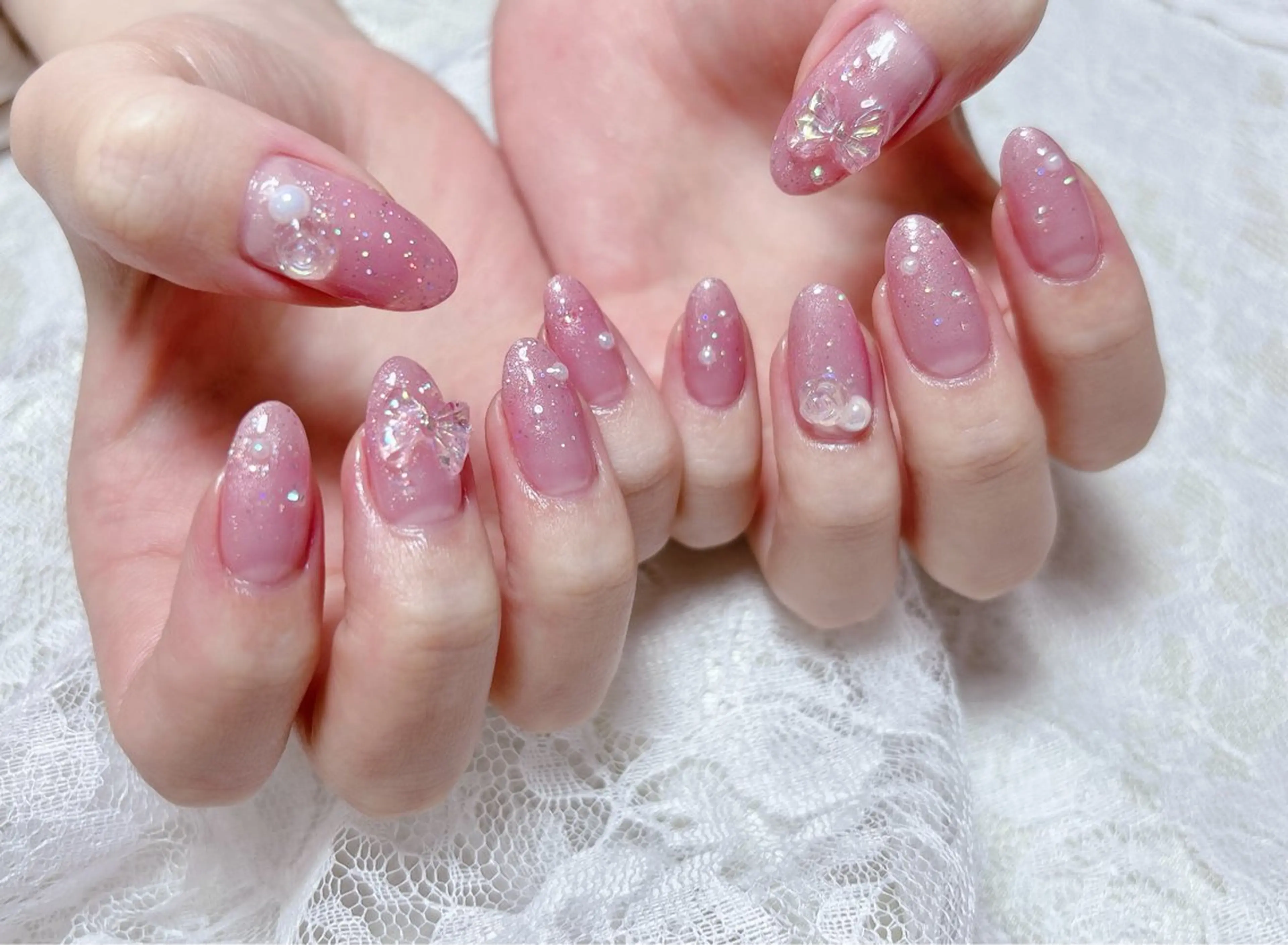 ネイル グラデーション ラメ(グリッター) ラメグラデーション マグネットネイル ピンク ハンドネイル FLARE NAIL フレアネイルのネイルデザイン