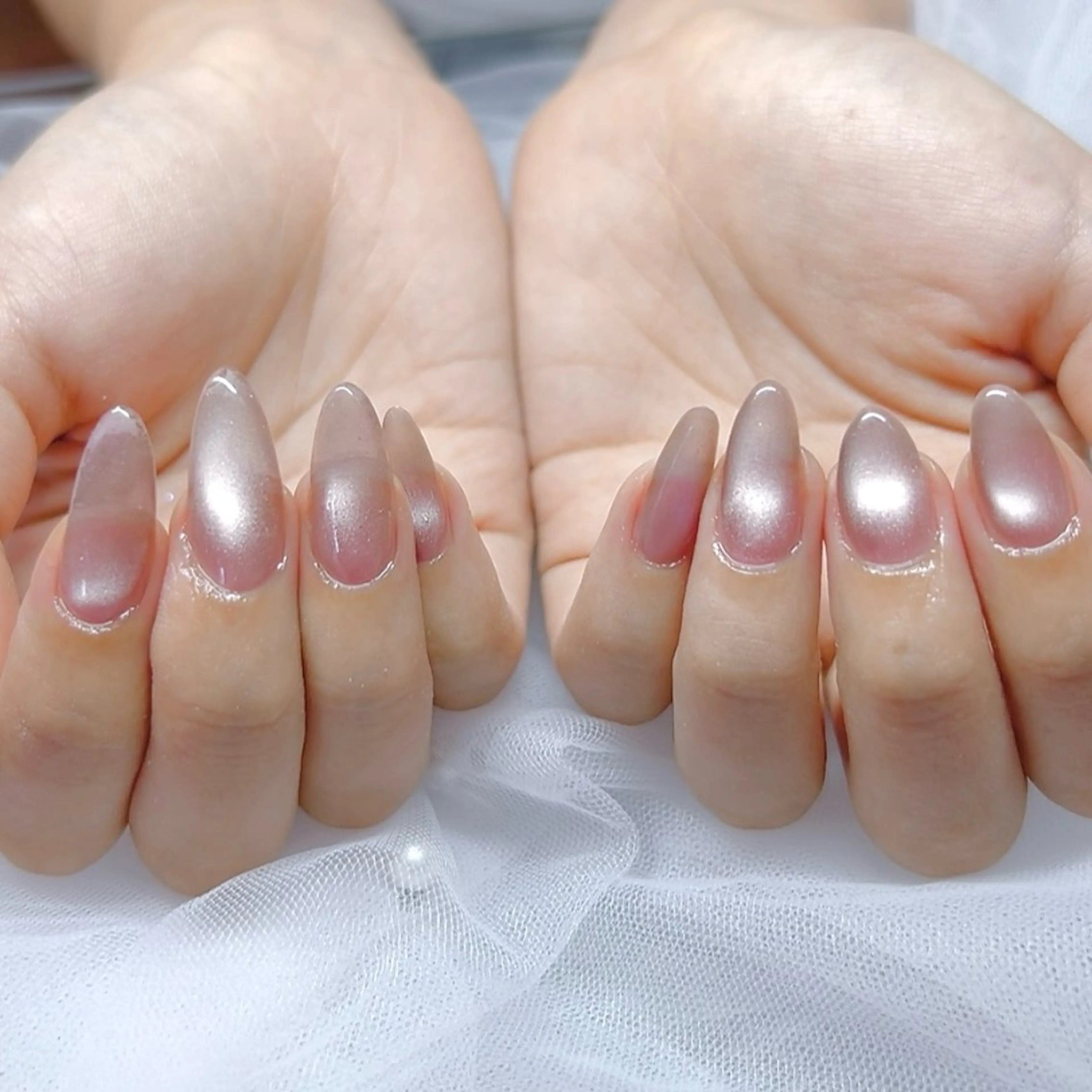 ネイル マグネットネイル ハンドネイル Charlie 🖤のネイルデザイン