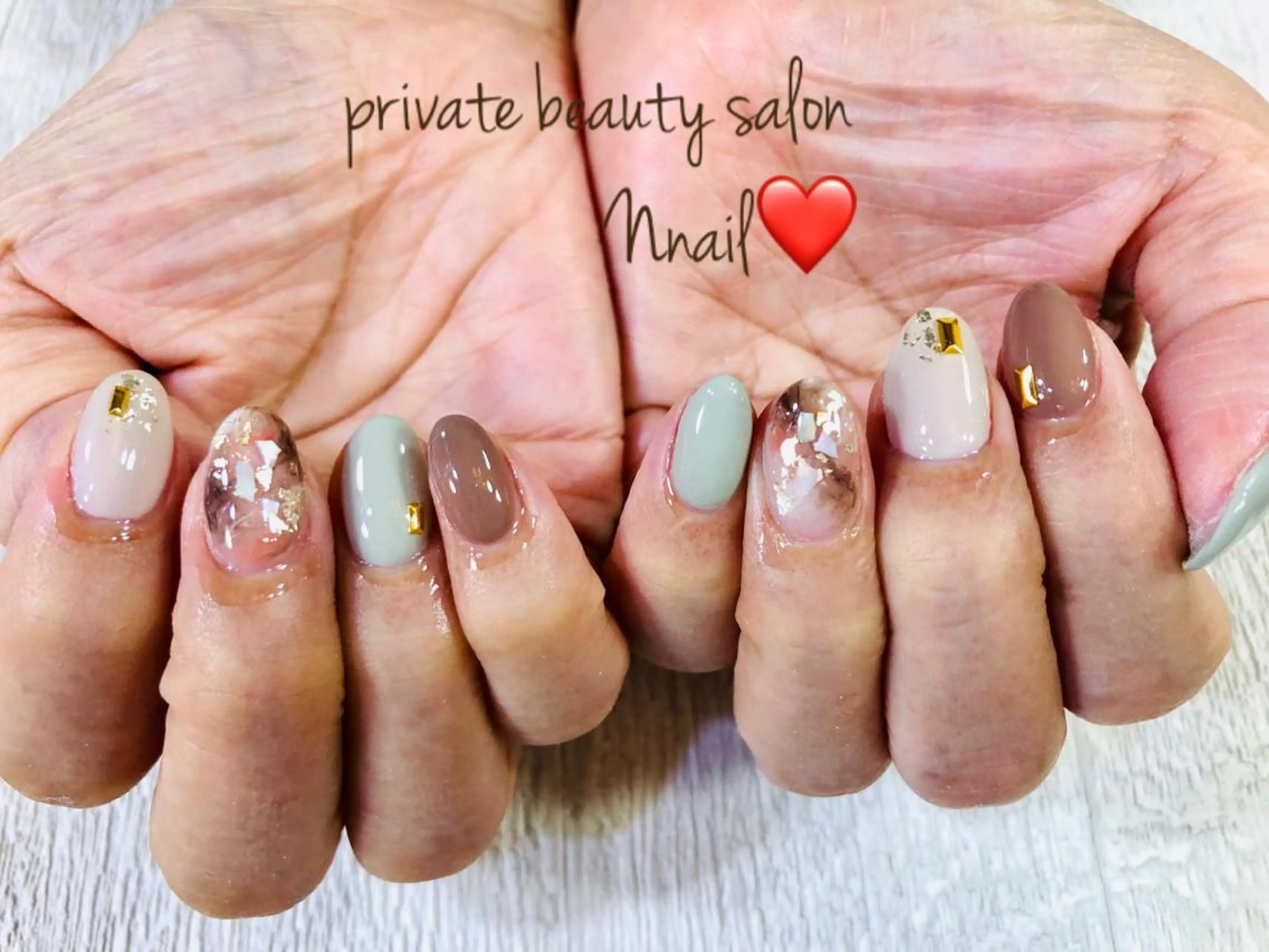 ネイル ハンドネイル 🌿Nnail🌿 プライベートサロンのネイルデザイン
