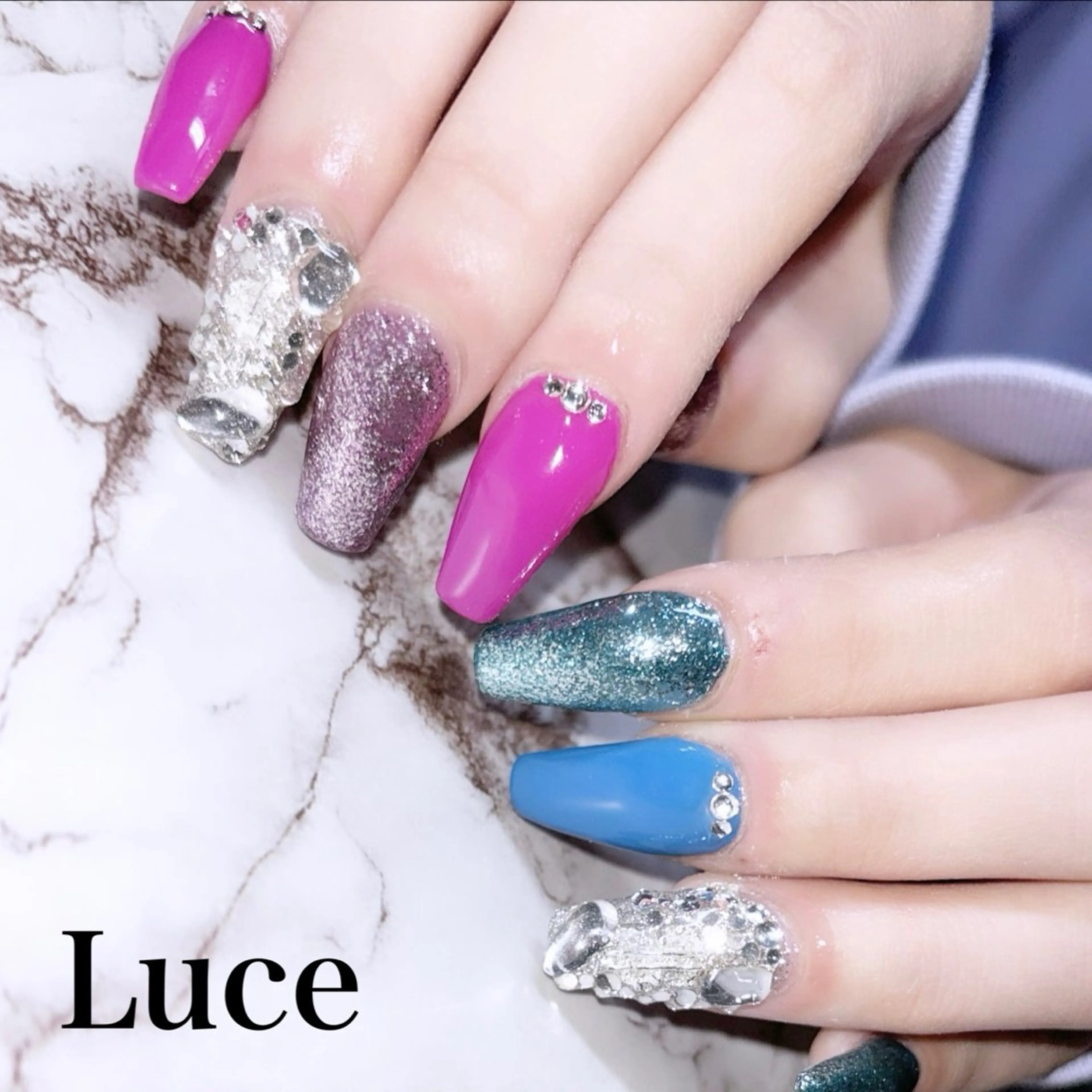 ネイル ハンドネイル ハンドケア 竹内 ことよのネイルデザイン