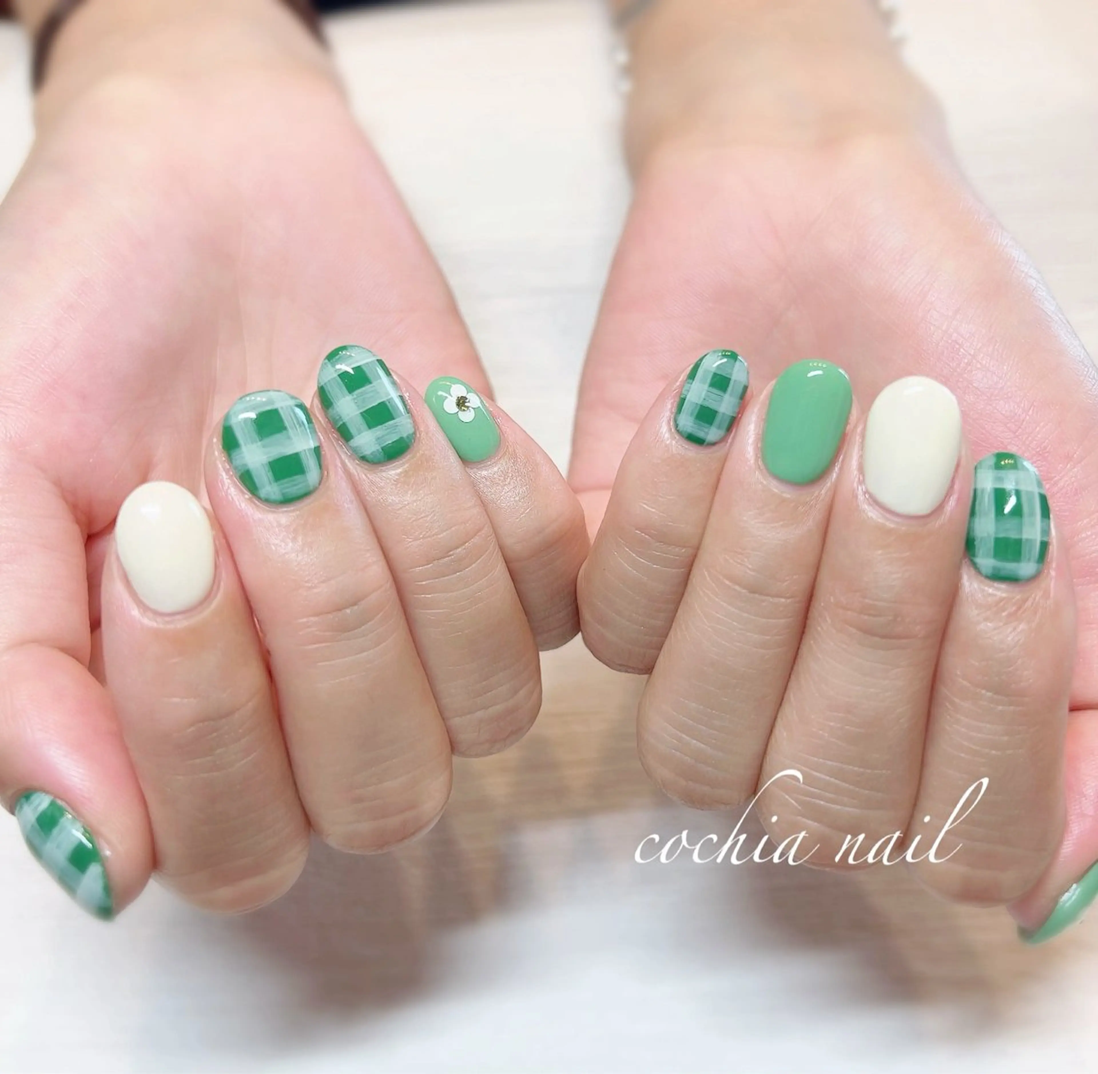 ネイル ハンドネイル cochia nailのネイルデザイン