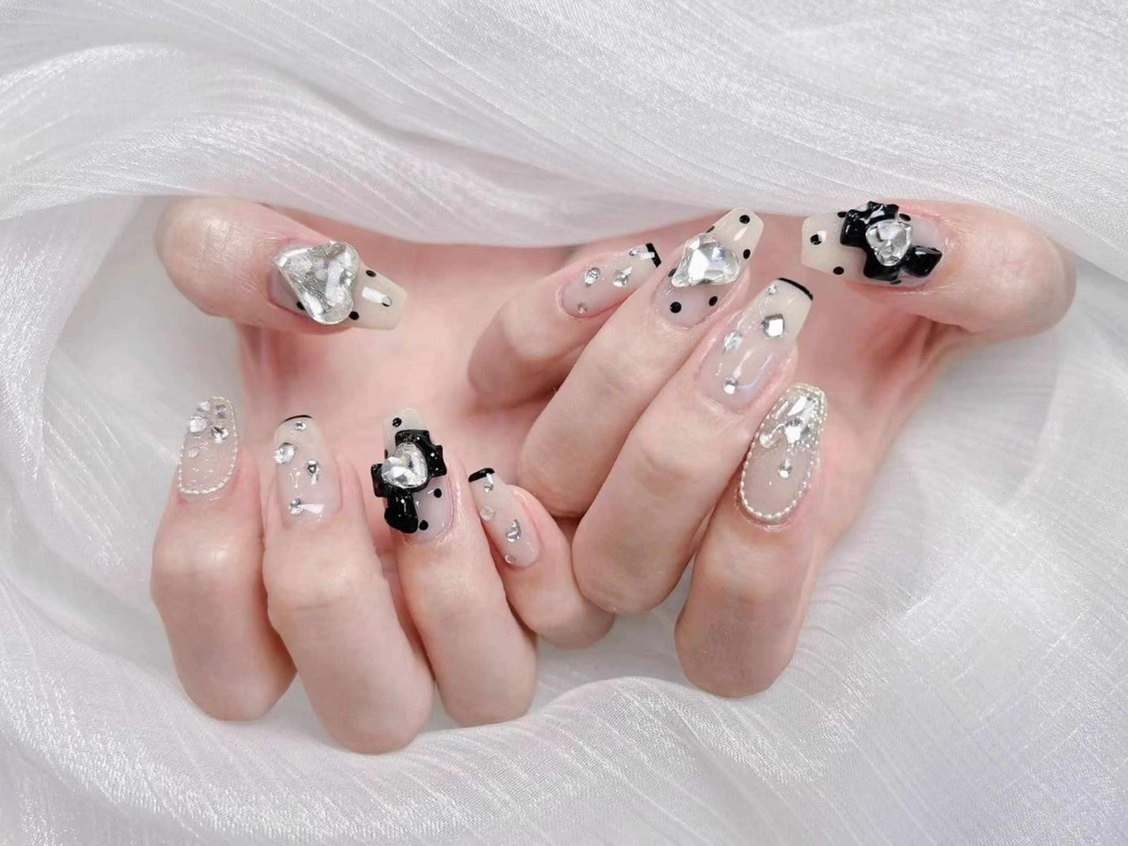 ネイル アートネイル フラワーネイル フットネイル ジェルネイル マグネットネイル Babarla nailのネイルデザイン