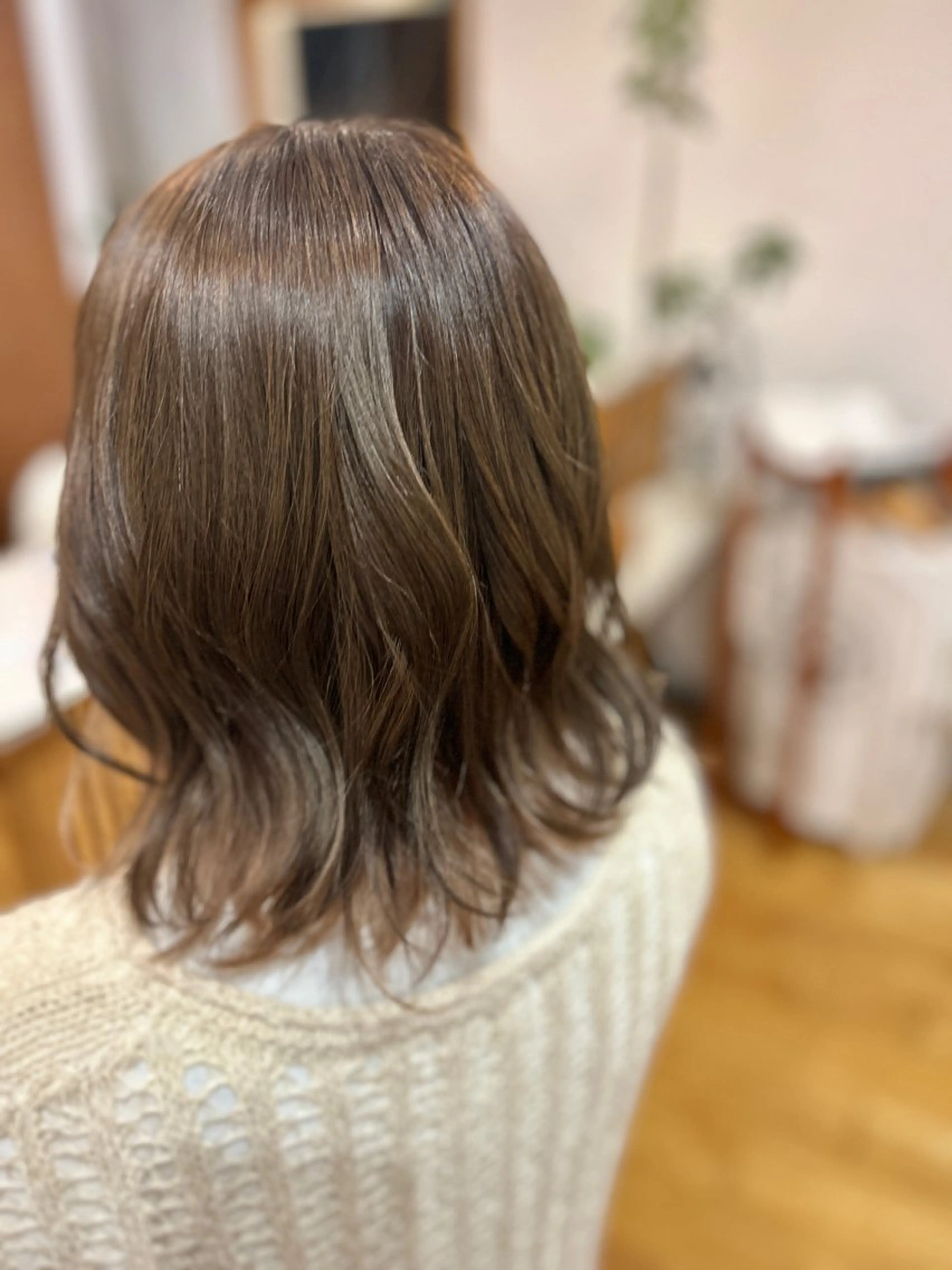 ミディアム カラー ヘアカラー パライソ南公園店小嶋 さつきのヘアスタイル