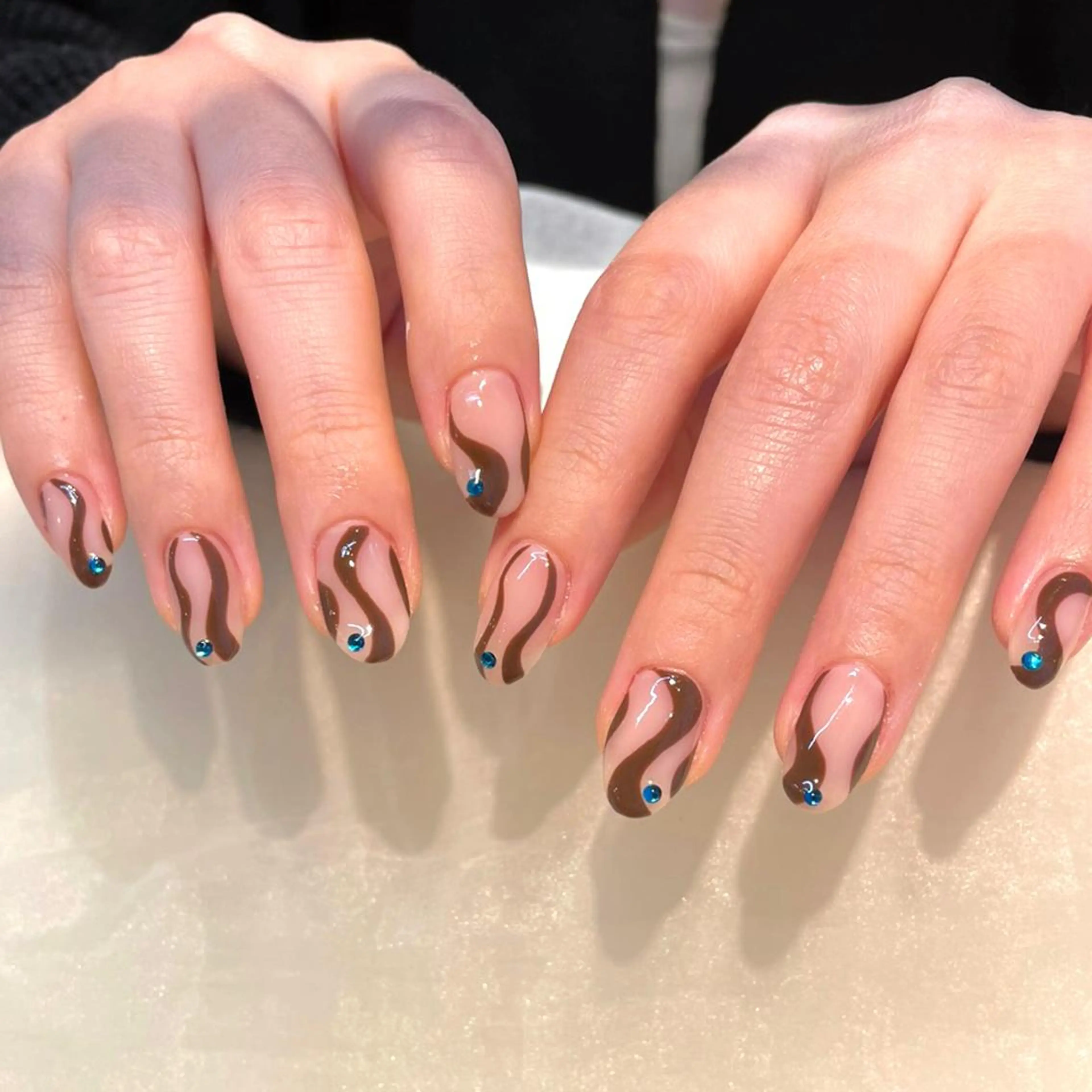 ネイル ハンドネイル 新井 ひなののネイルデザイン