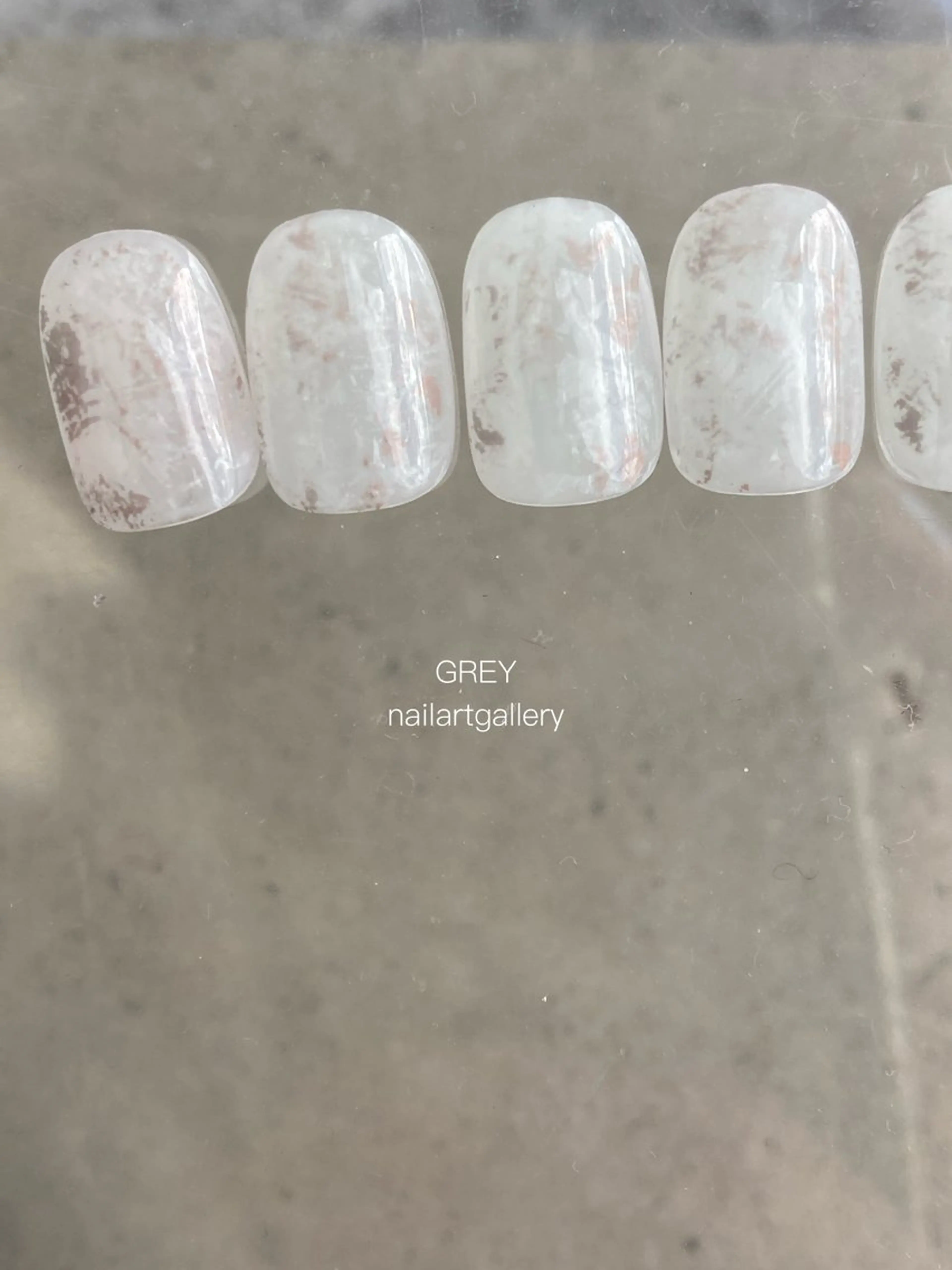 ネイル アートネイル 【GREY】 TAIRAのネイルデザイン