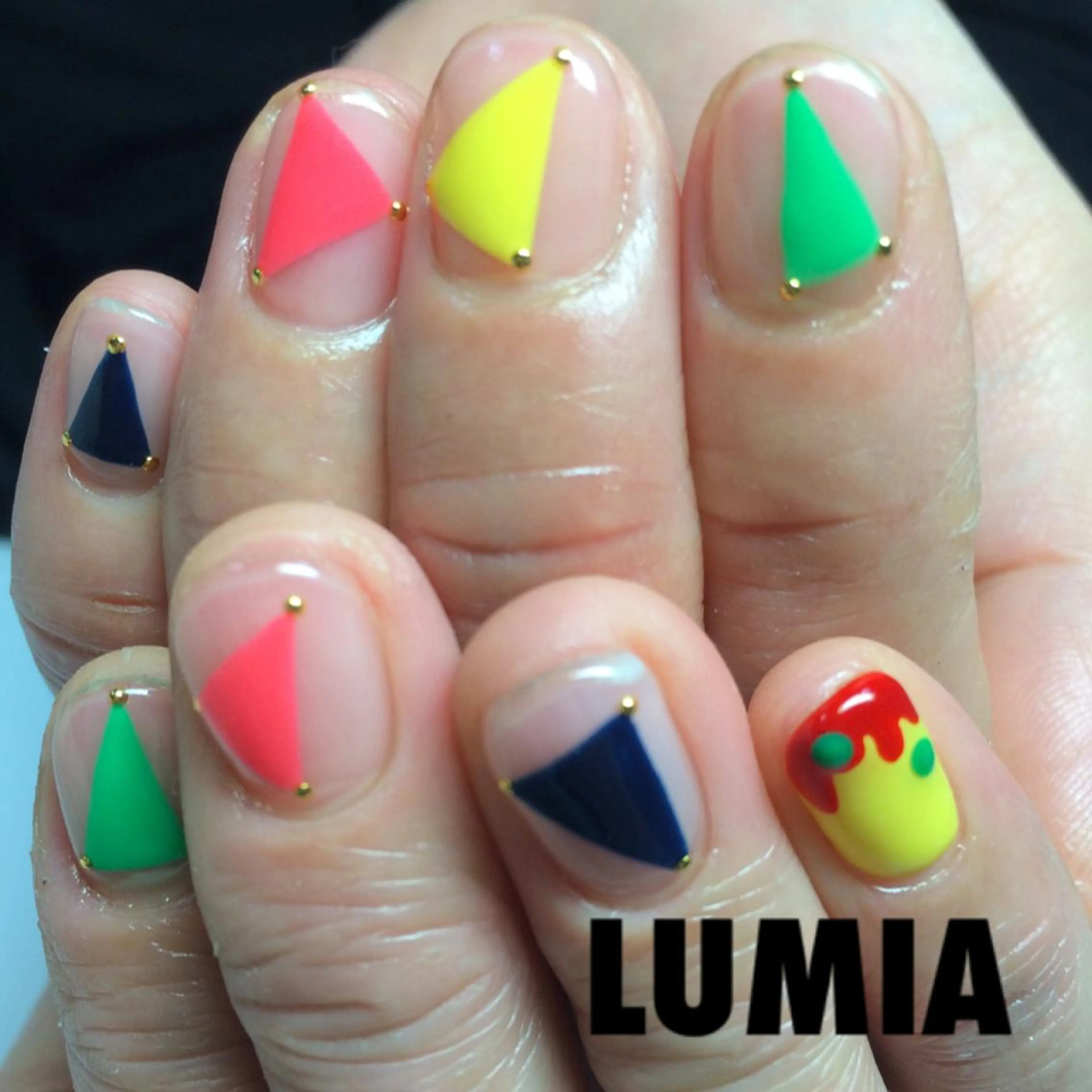 ネイル クリアネイル Emu Nailのネイルデザイン