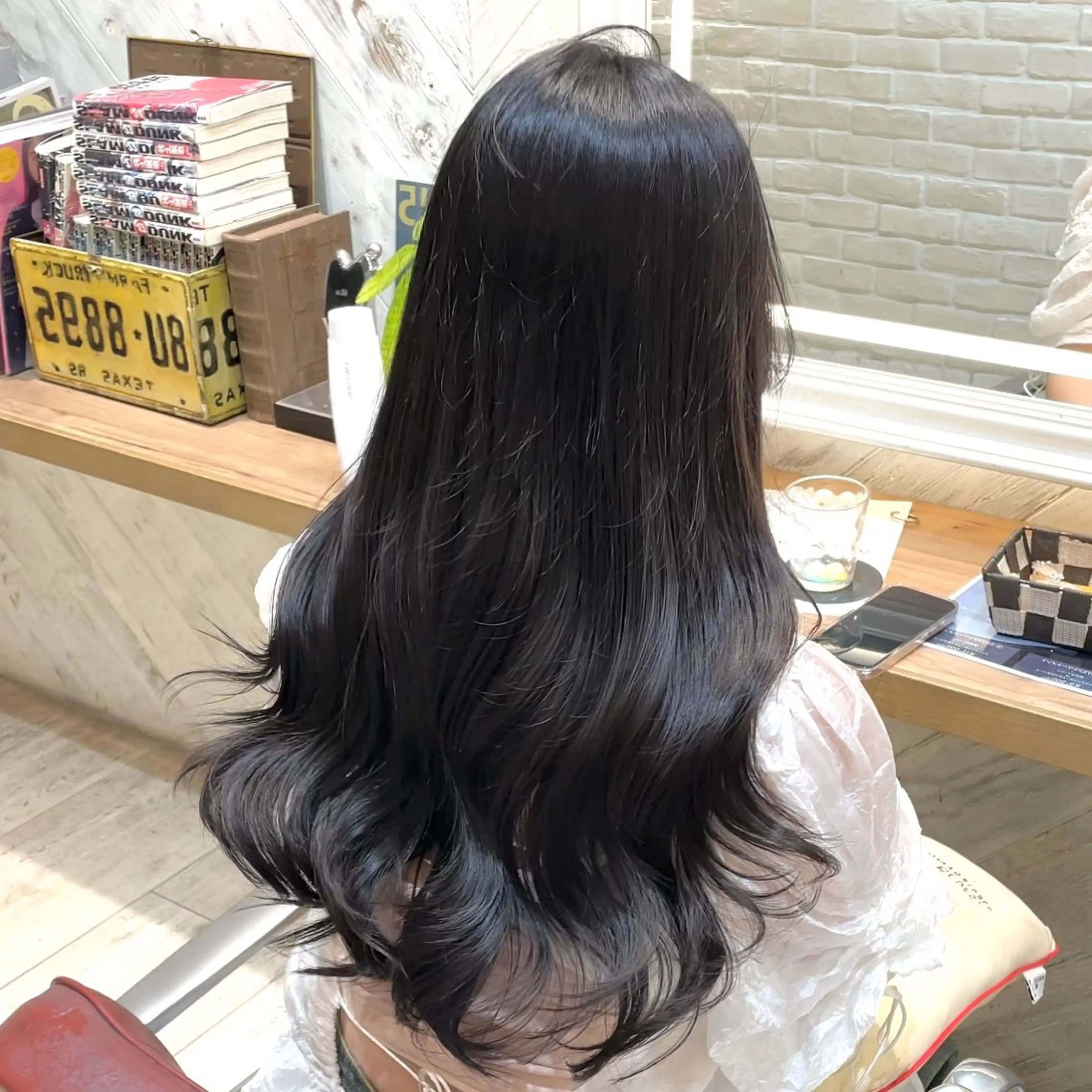 ロング カラー 透明感カラー ヘアカラー 横浜パーマ🌐メンズ 暖色カラーもえかのヘアスタイル