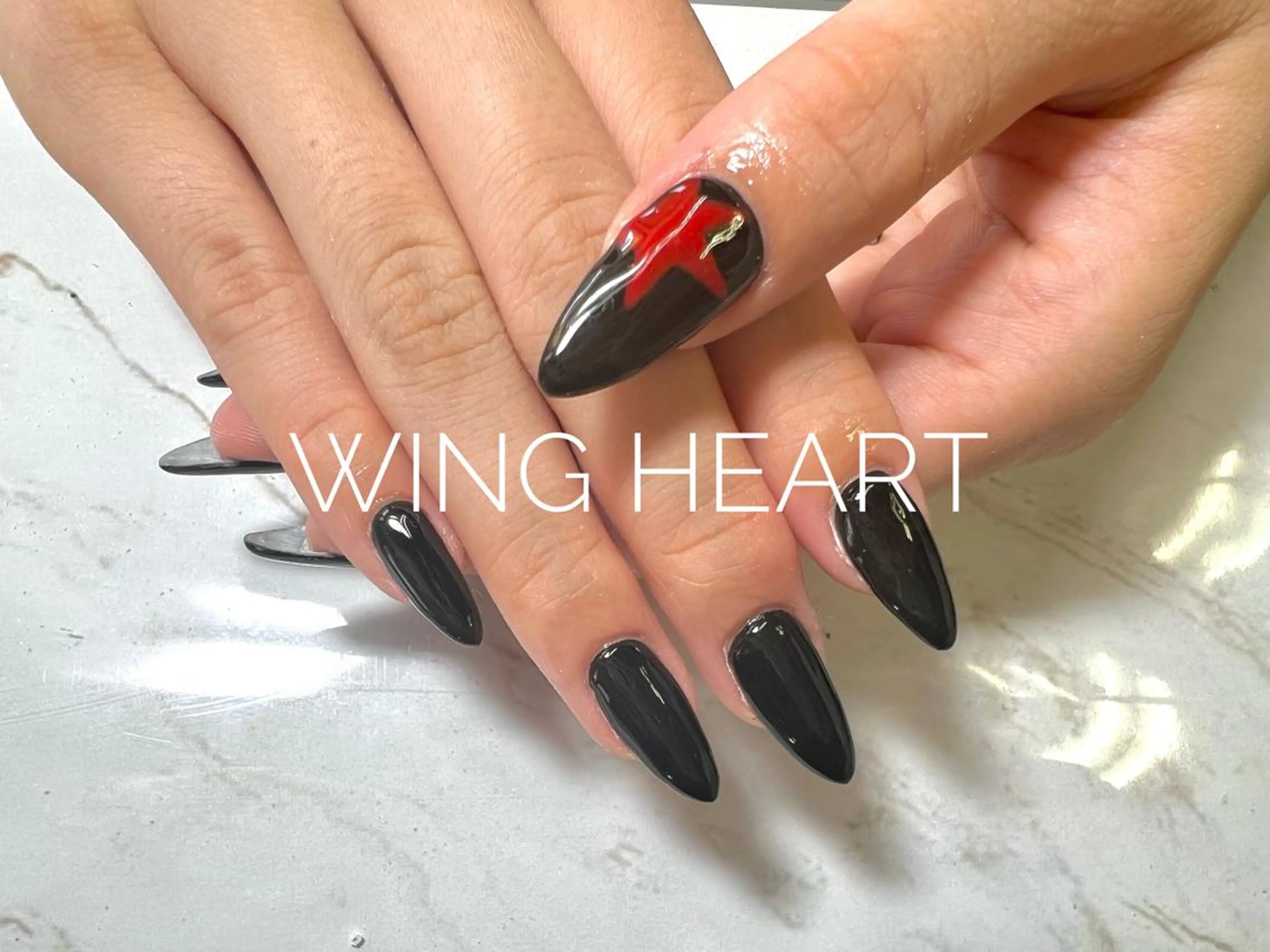 ネイル I. AYUMIのネイルデザイン