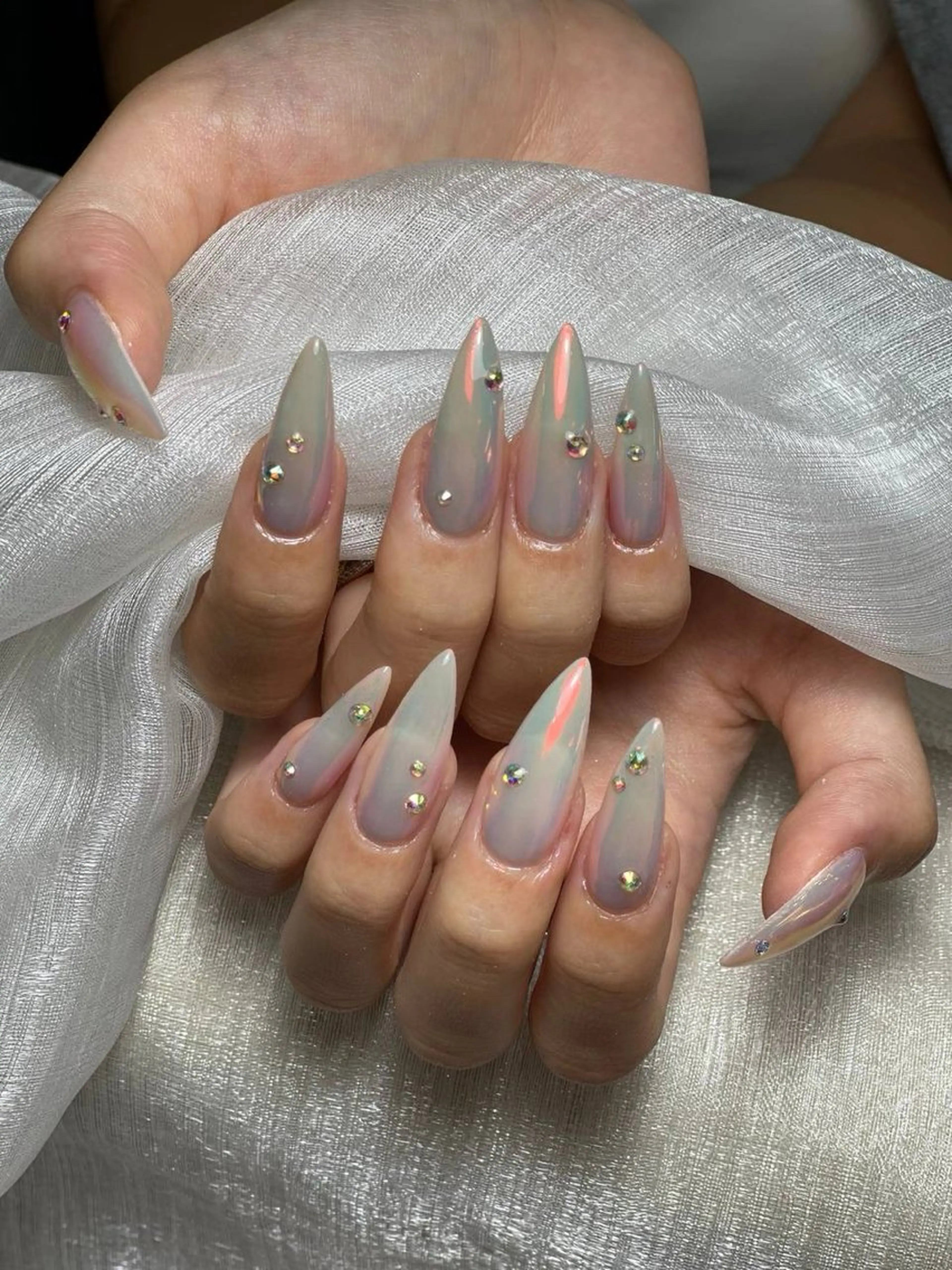 ネイル チークネイル クリアネイル ガーリー キラキラネイル 韓国ネイル Ume Nail Studioのネイルデザイン