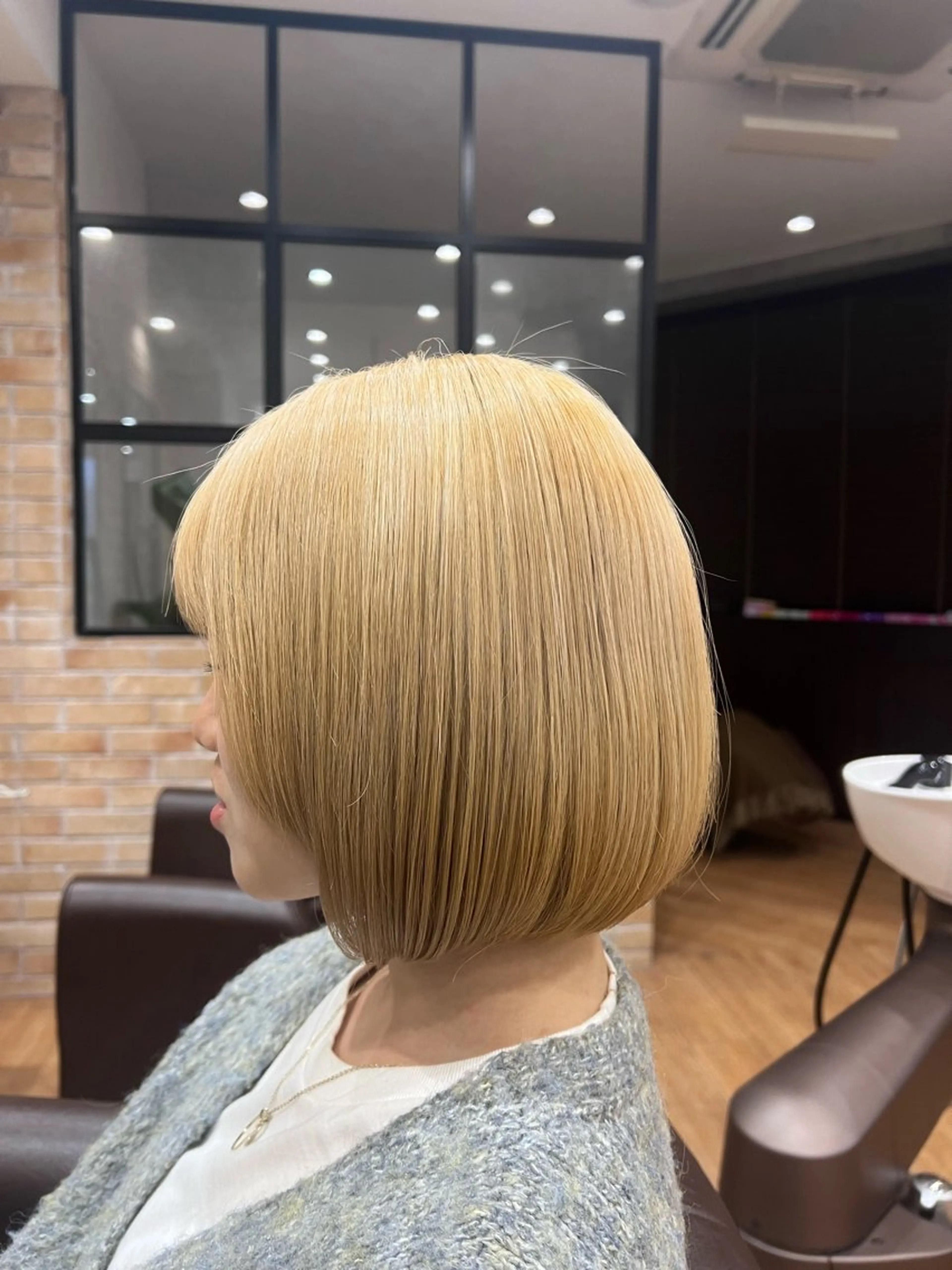 ショート ボブ/レイヤー/ 縮毛矯正/オオバコのヘアスタイル