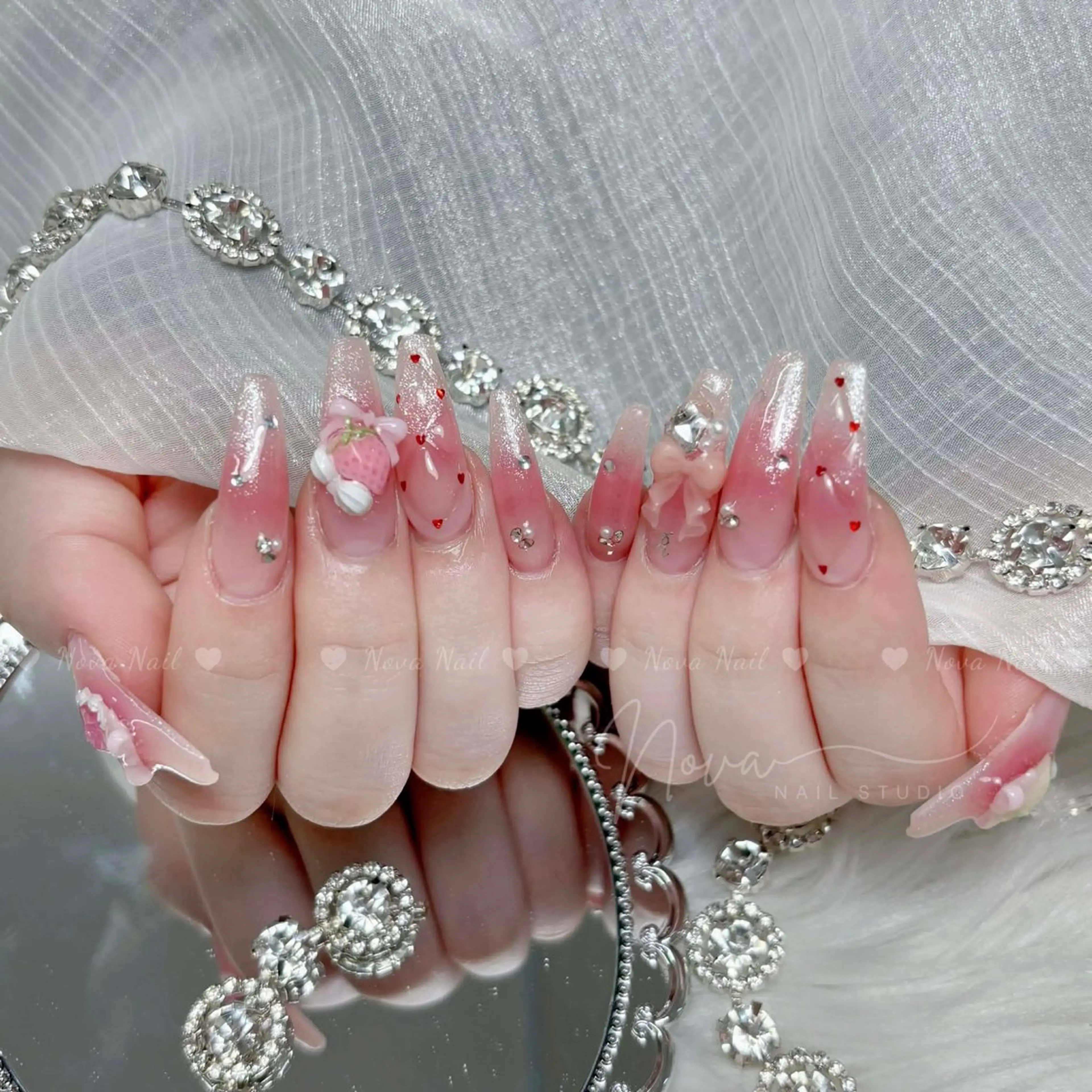 ネイル Nova Nail Nambaのネイルデザイン