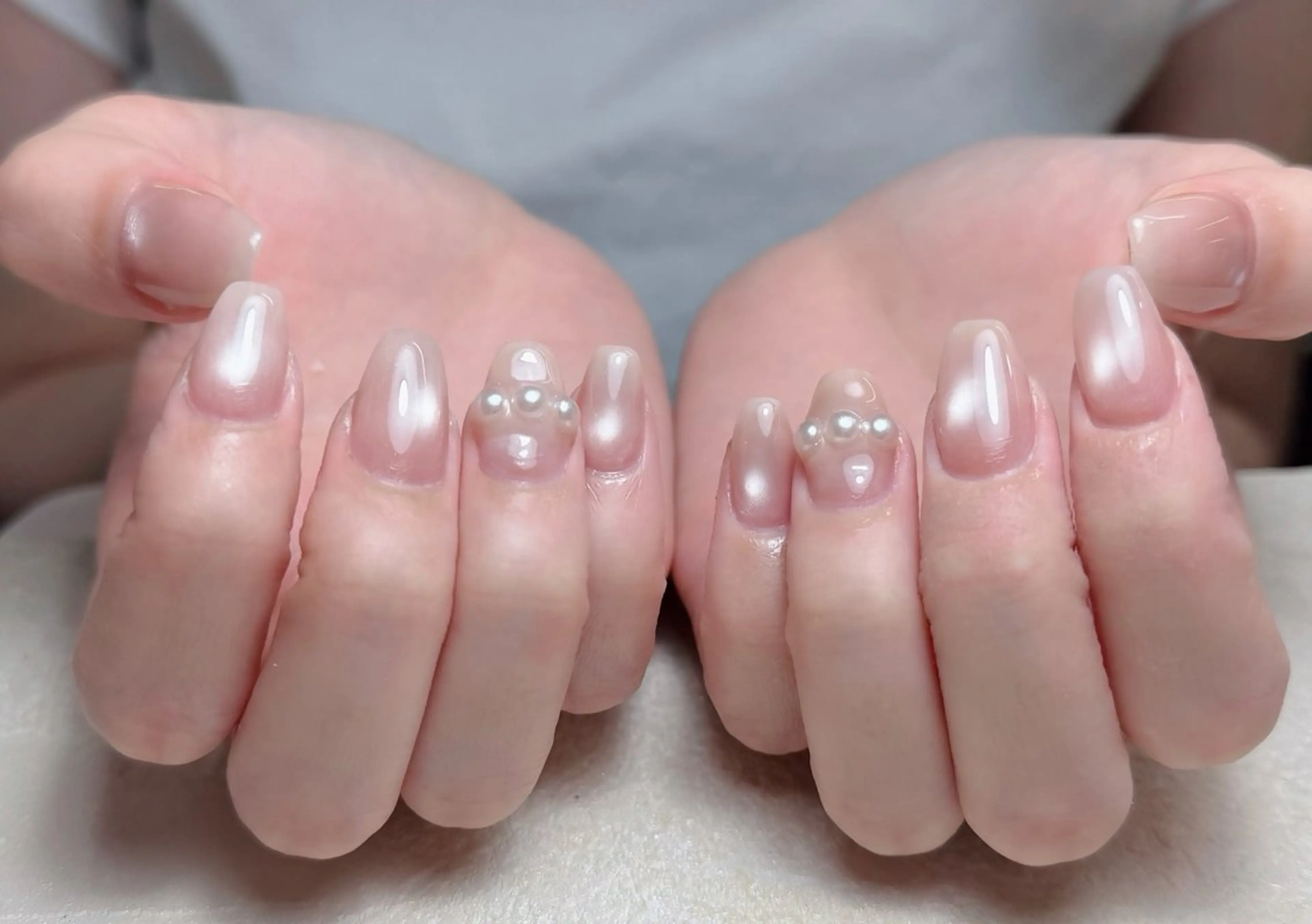 ネイル アートネイル 長さ出し フレンチネイル ジェルネイル ガーリー ハンドネイル 中野駅から2分 MEO NAILのネイルデザイン