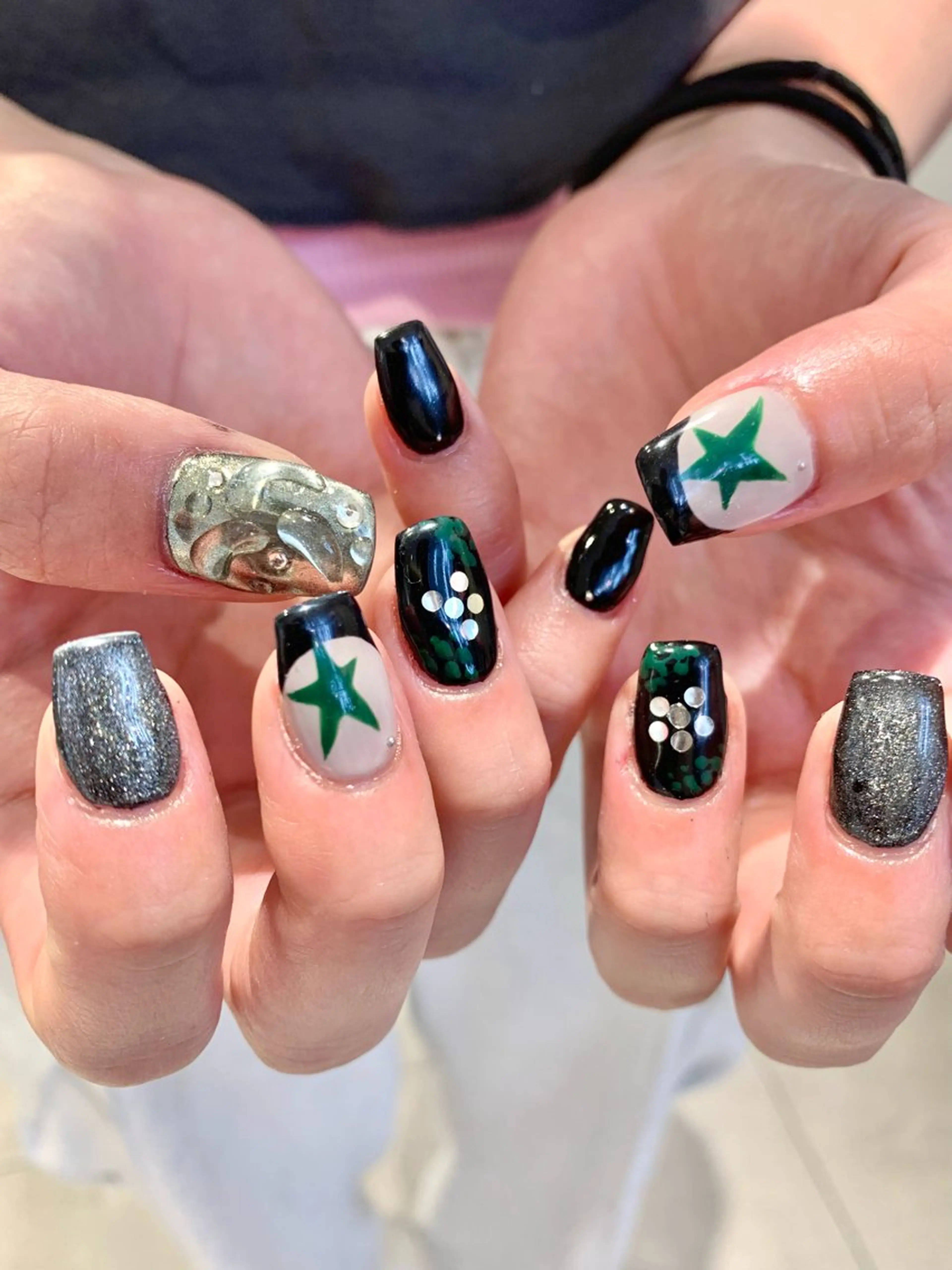 ネイル フレンチネイル ハンドネイル Kureha/ネイル トレンドヘアのマツエク・マツパデザイン