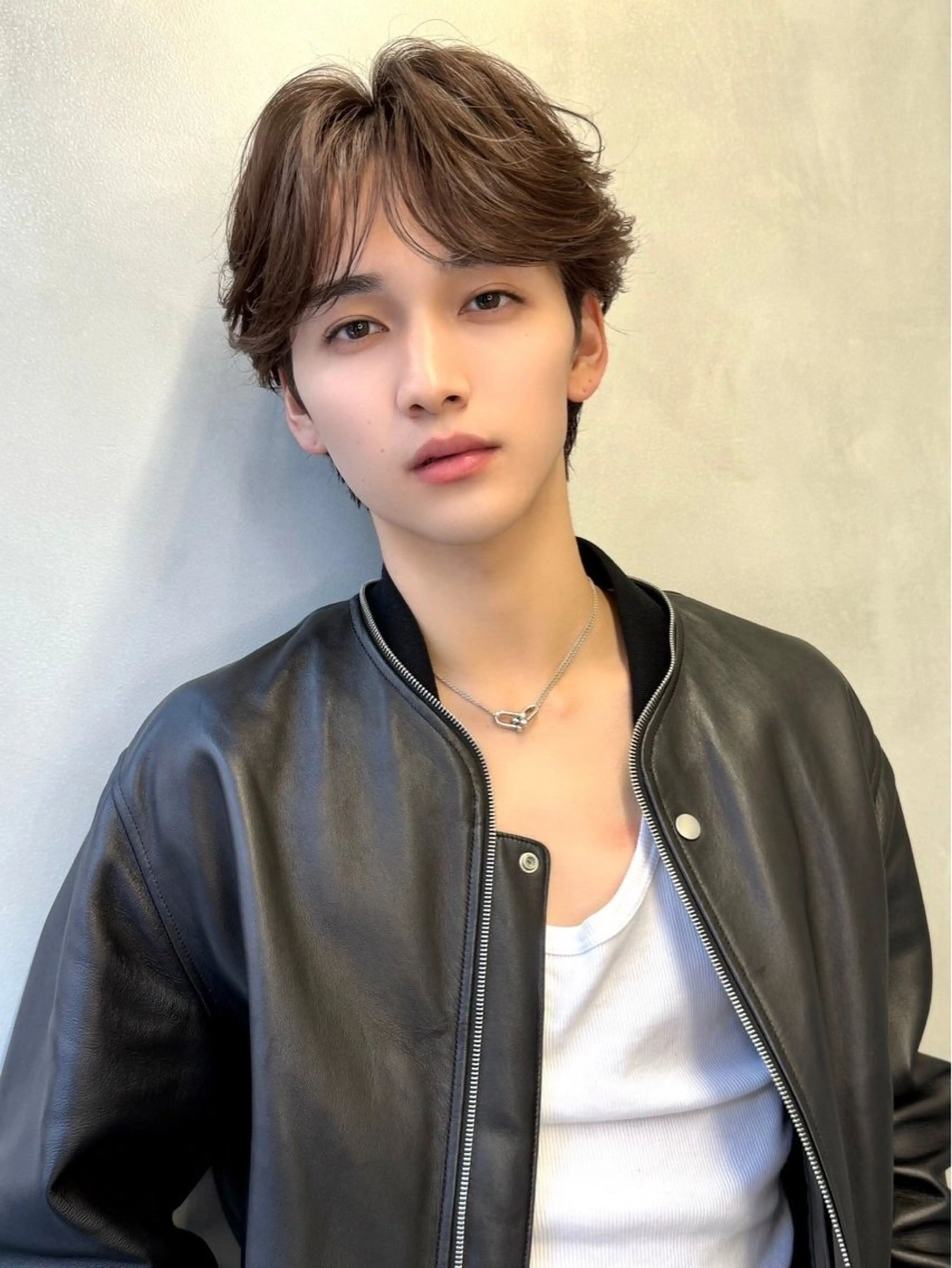 メンズ ブリーチなしW🎀 髪質改善/はのんのヘアスタイル