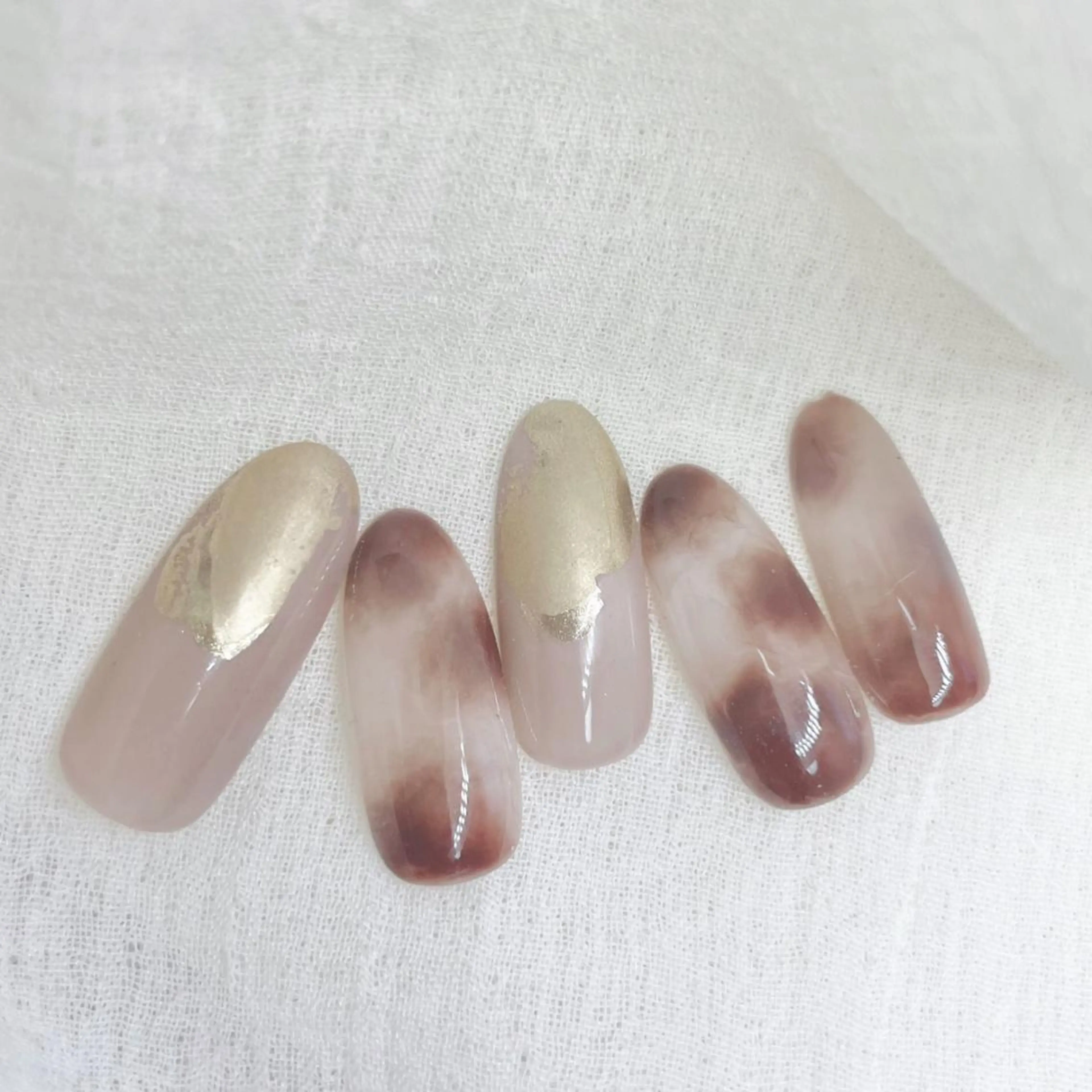 ネイル アートネイル 長さ出し ニュアンスネイル スカルプネイル ハンドネイル A85G ayakoのネイルデザイン