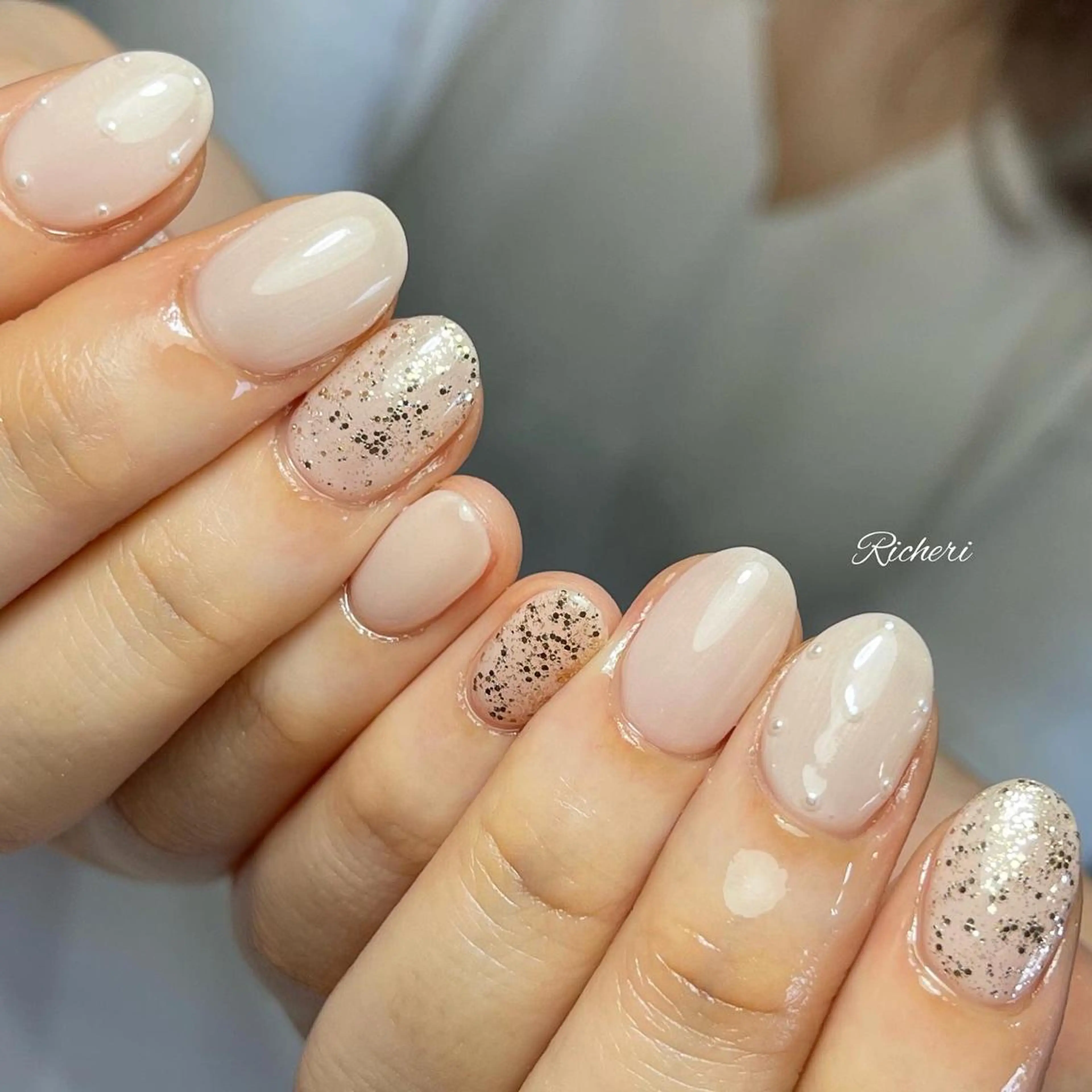 ロング ネイル 韓国風ヘア ロング アートネイル ジェルネイル グラデーション richeri beautyのエステ・リラクイメージ