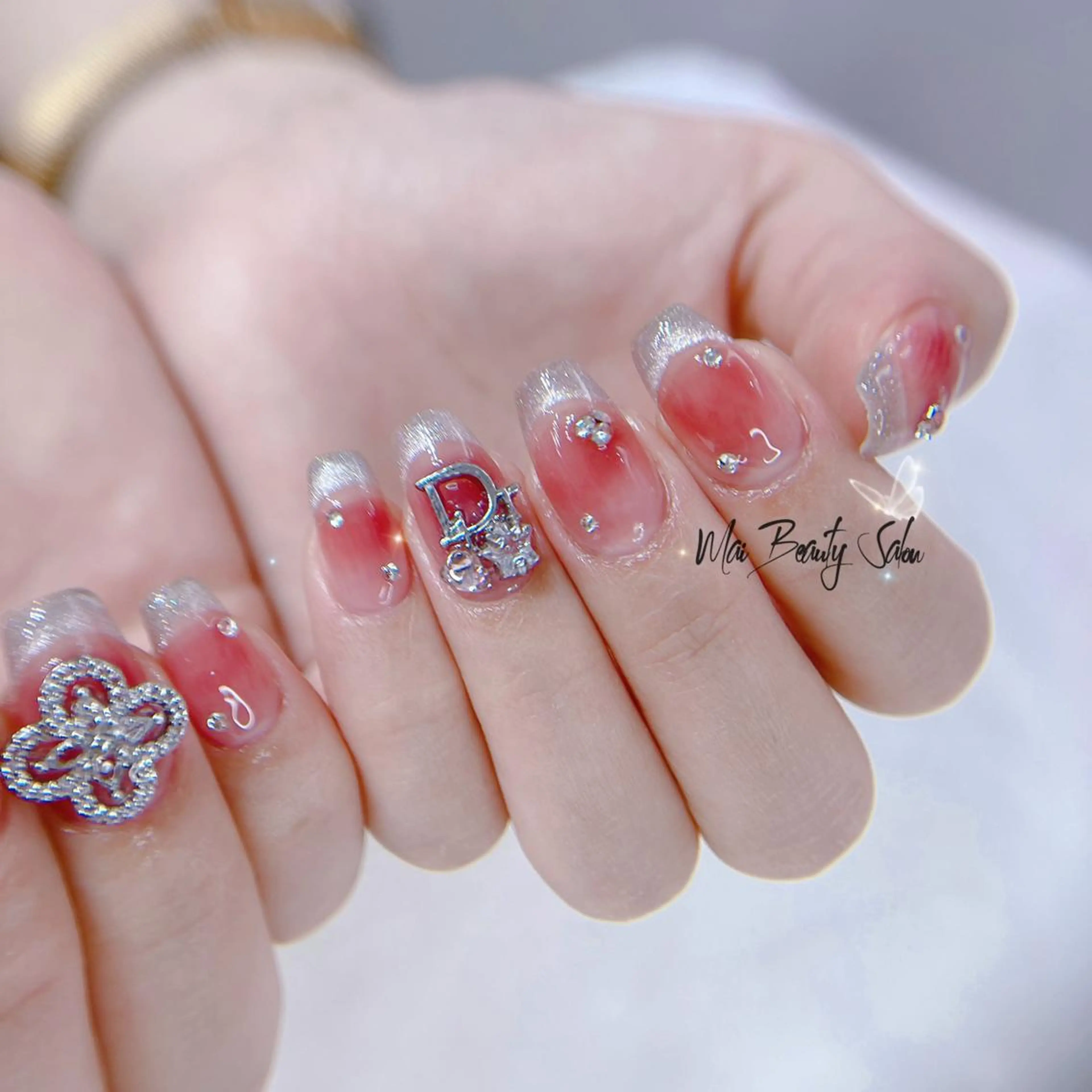 ネイル MaiBeauty Niのネイルデザイン