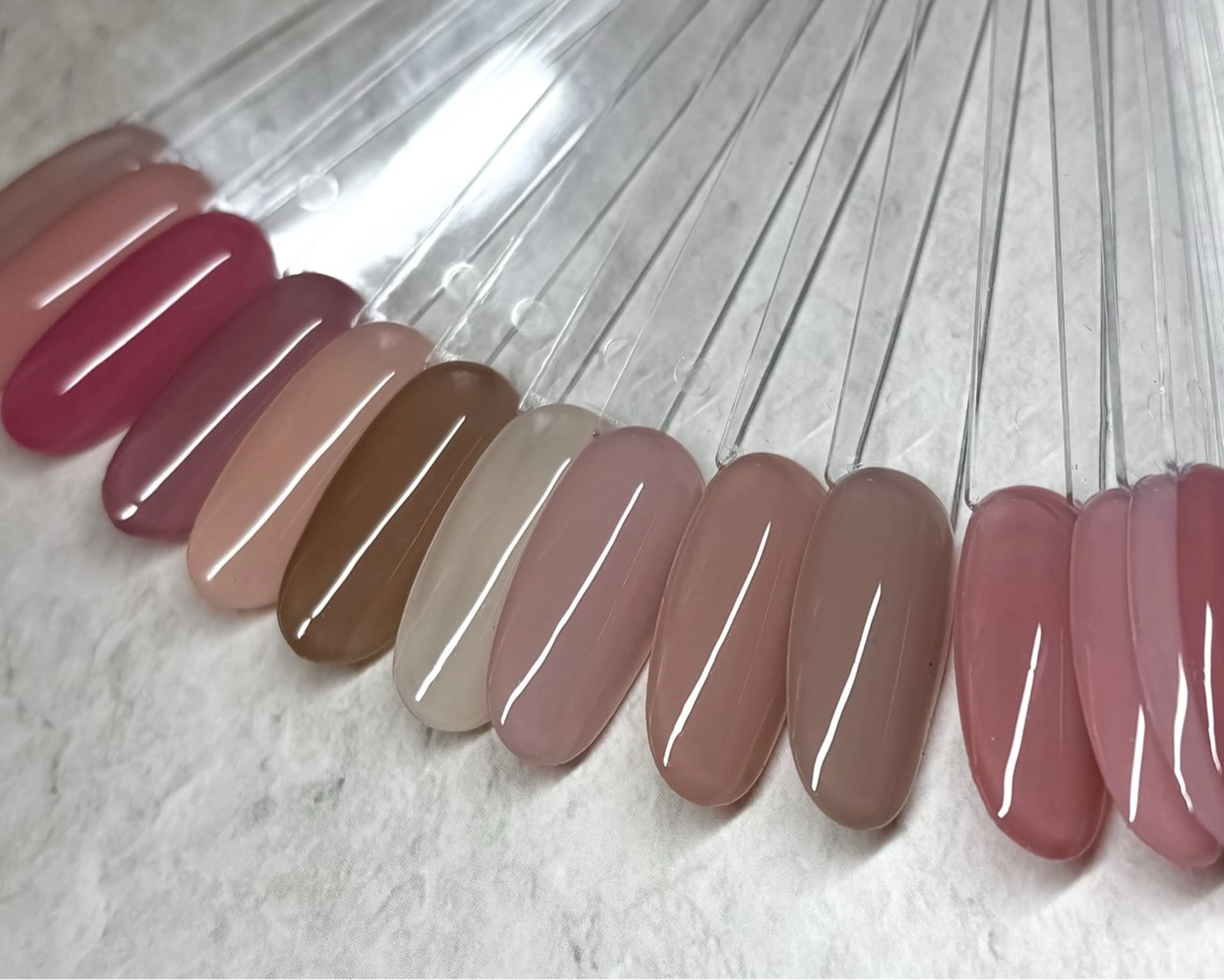 ネイル ラメ(グリッター) zuki🌔nail ┆堺筋本町・心斎橋のネイルデザイン