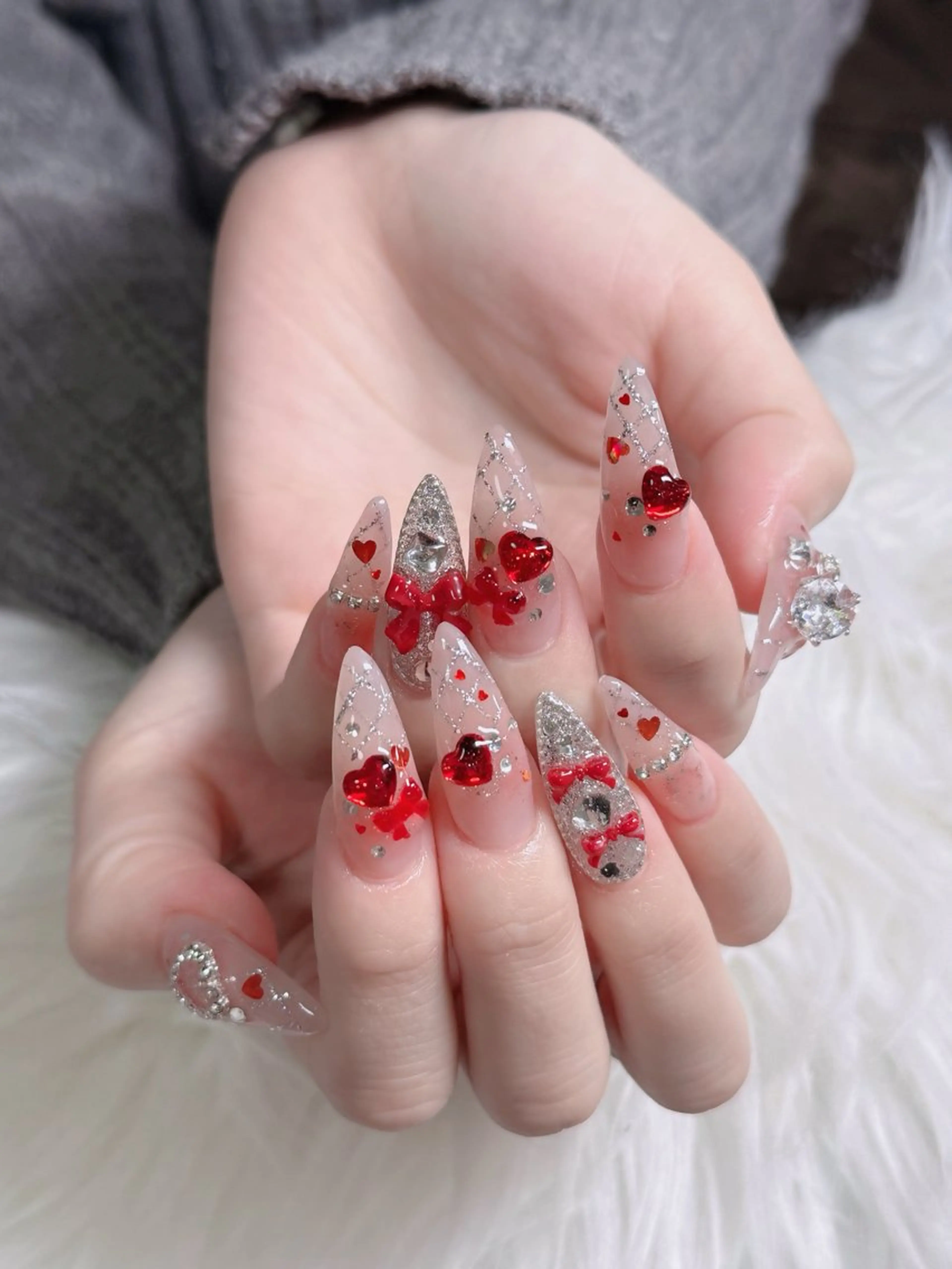 ネイル フレンチネイル ジェルネイル ガラスフレンチ ハロウィン ハート ハンドネイル H.baby Nail Salonのネイルデザイン