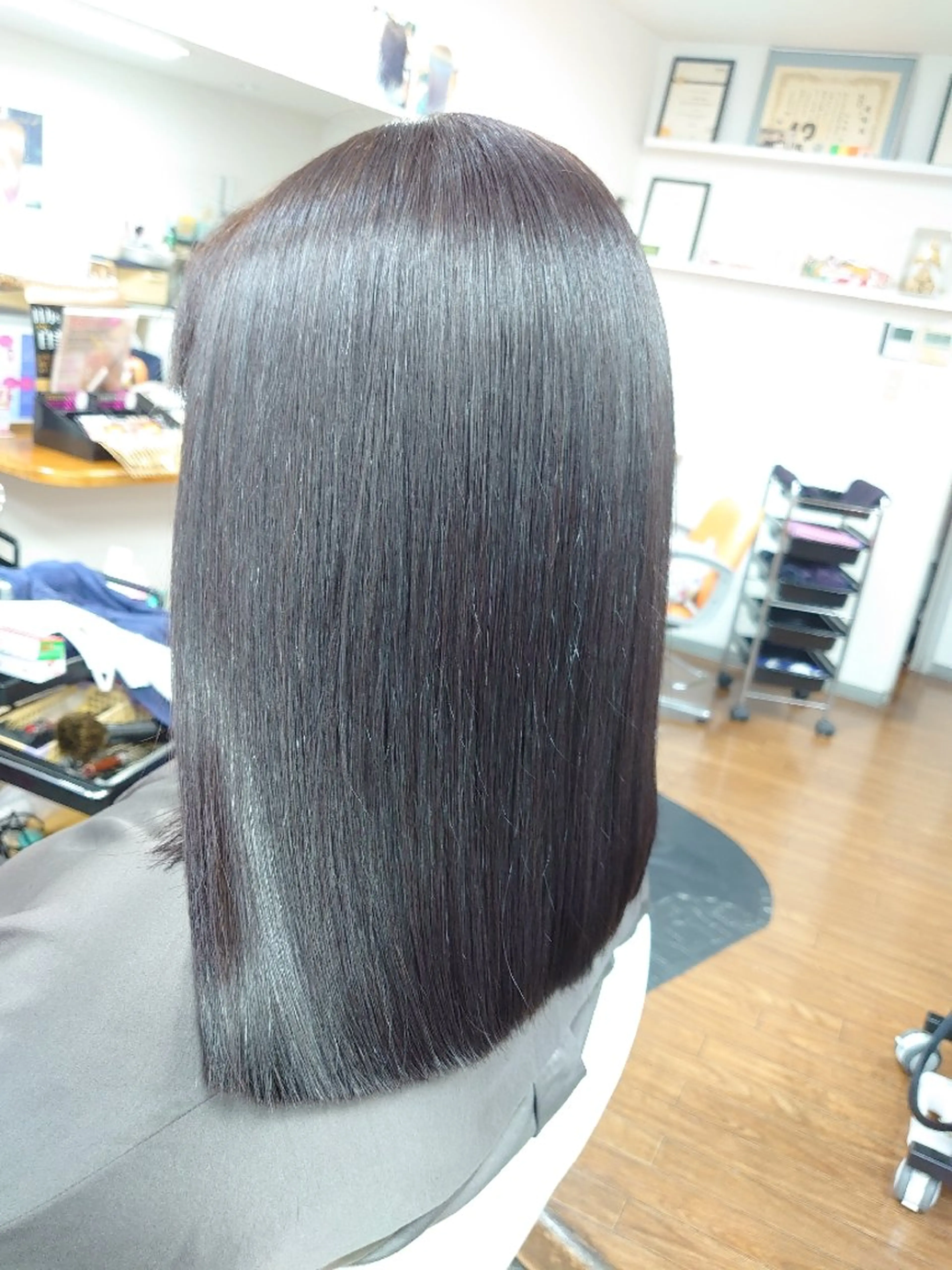 ロング 石井 潤一のヘアスタイル