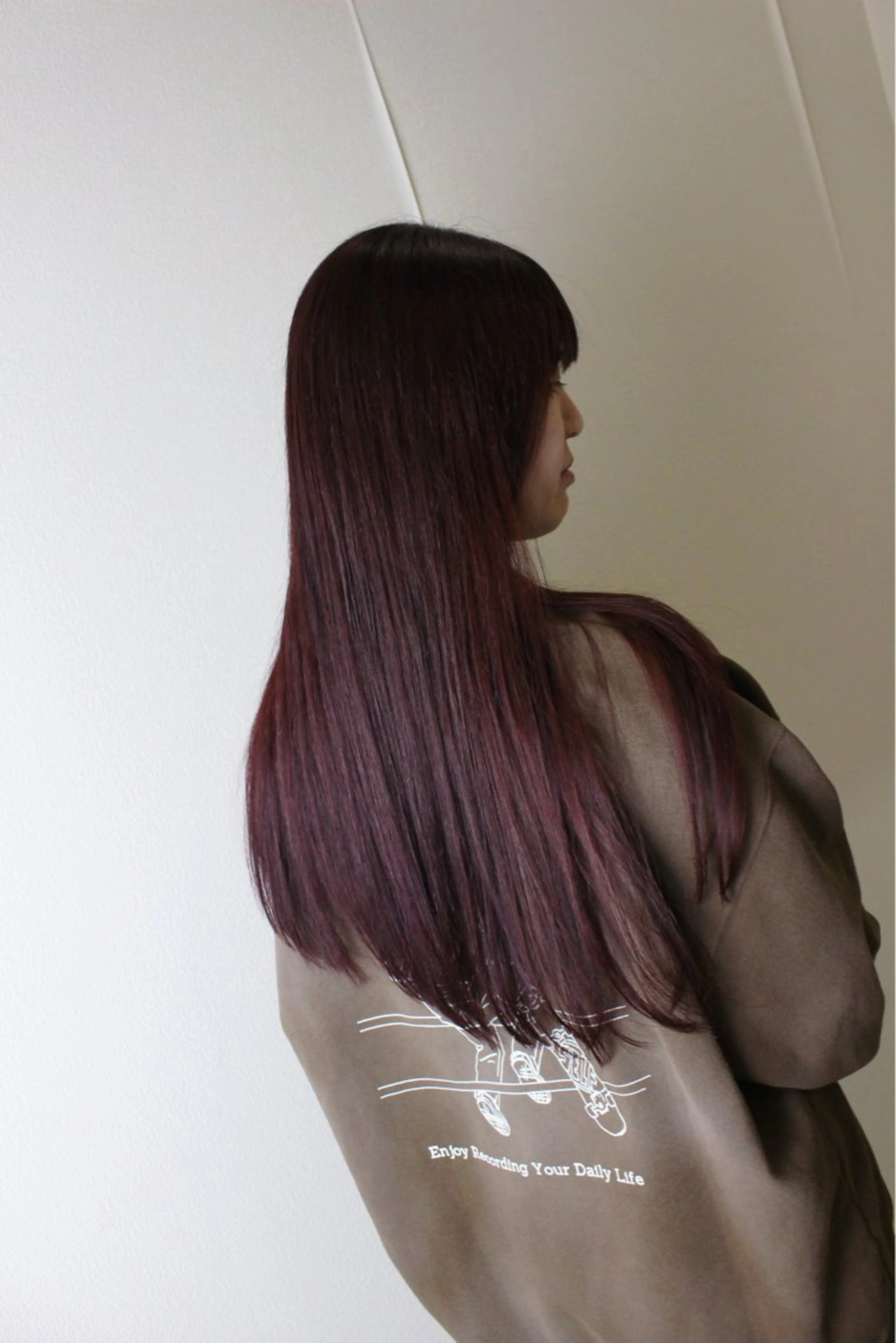 ロング カラー ブリーチ ブラウンカラー ブリーチなしカラー レッドカラー レッドブラウン カット ヘアカラー 土居 正季のヘアスタイル