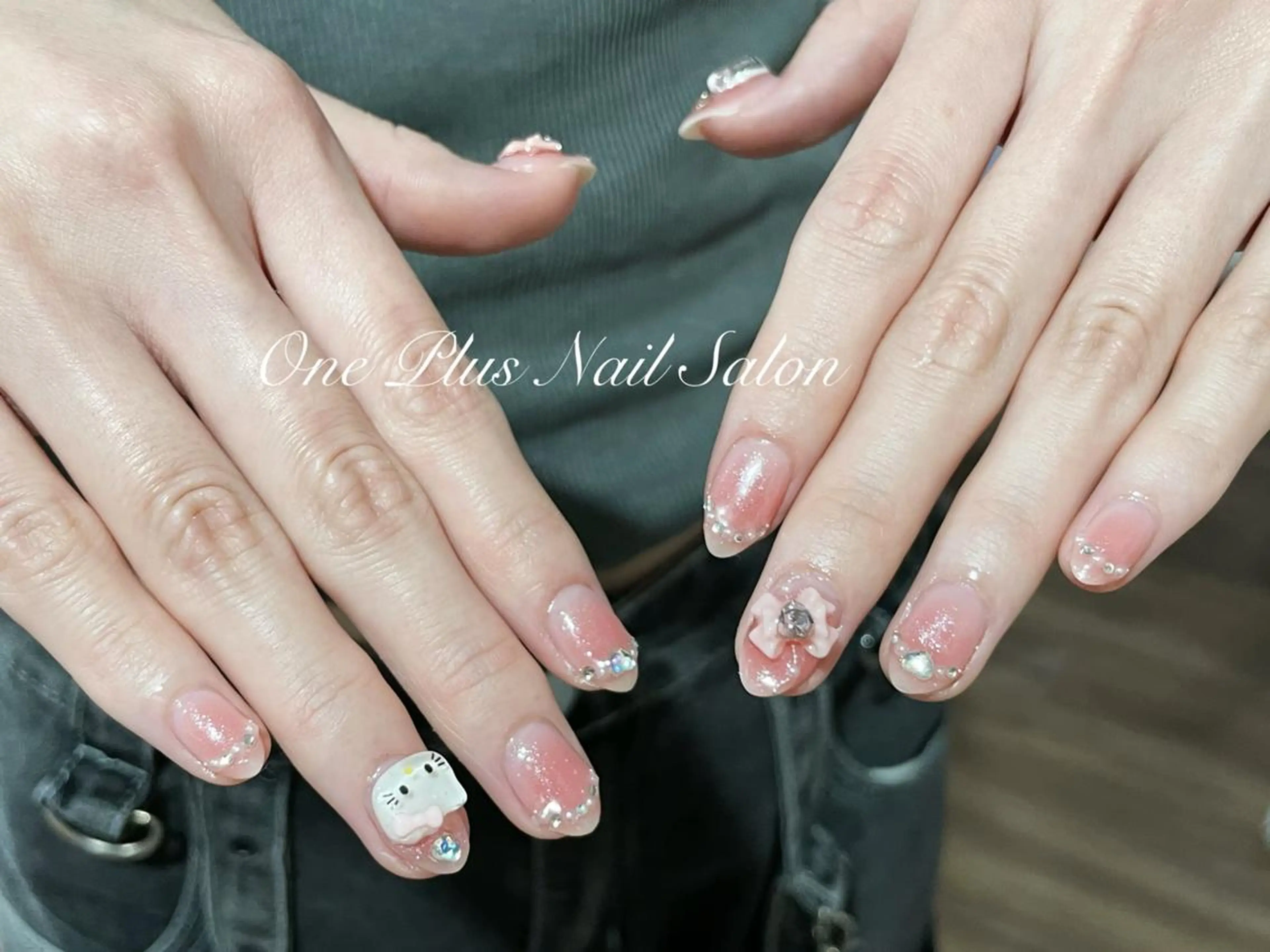 ネイル One Plus Nail Salonのネイルデザイン