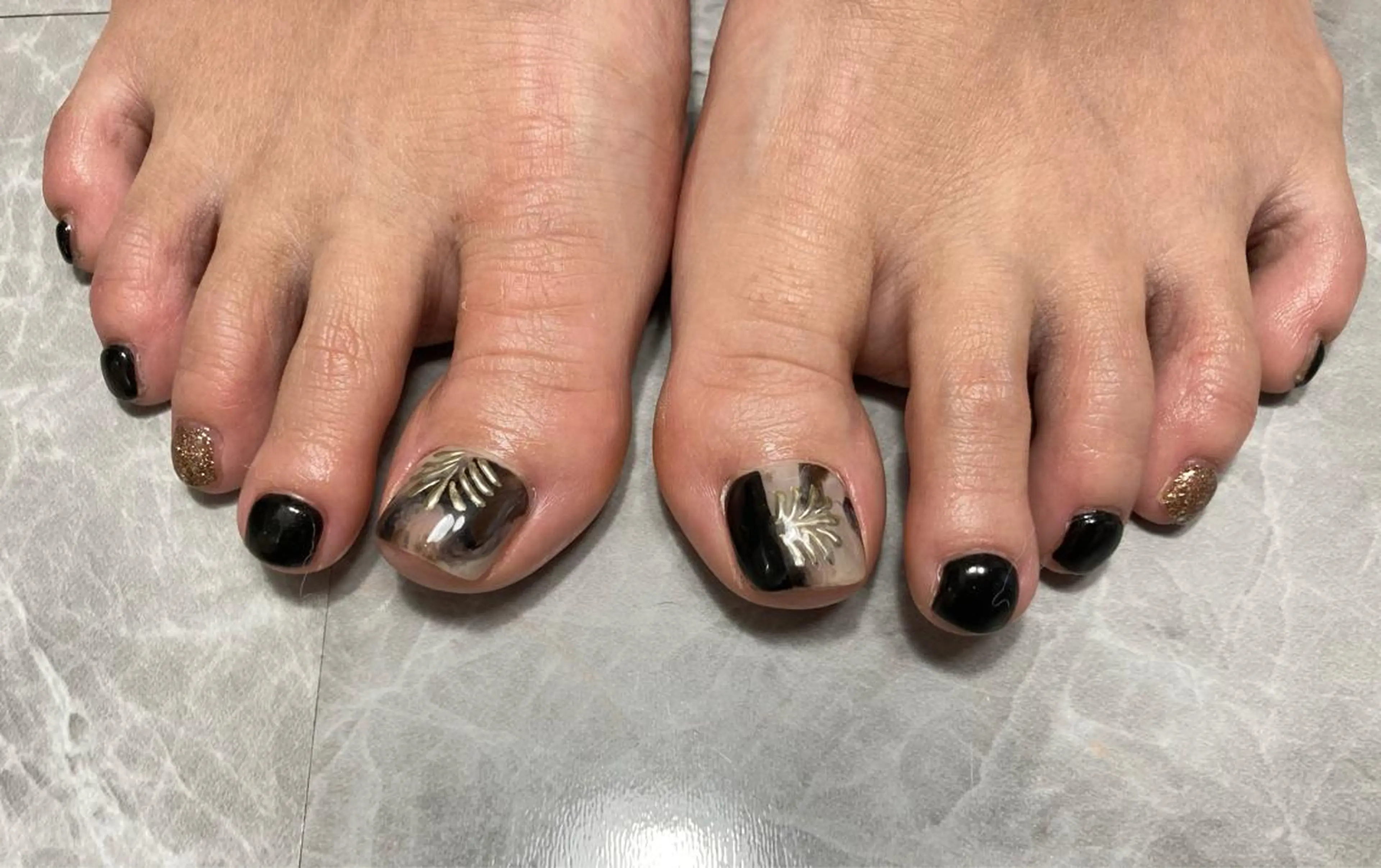 ✴︎hand / foot  2art込　他店ジェルオフ込み(他店長さ出しオフ別途)の写真