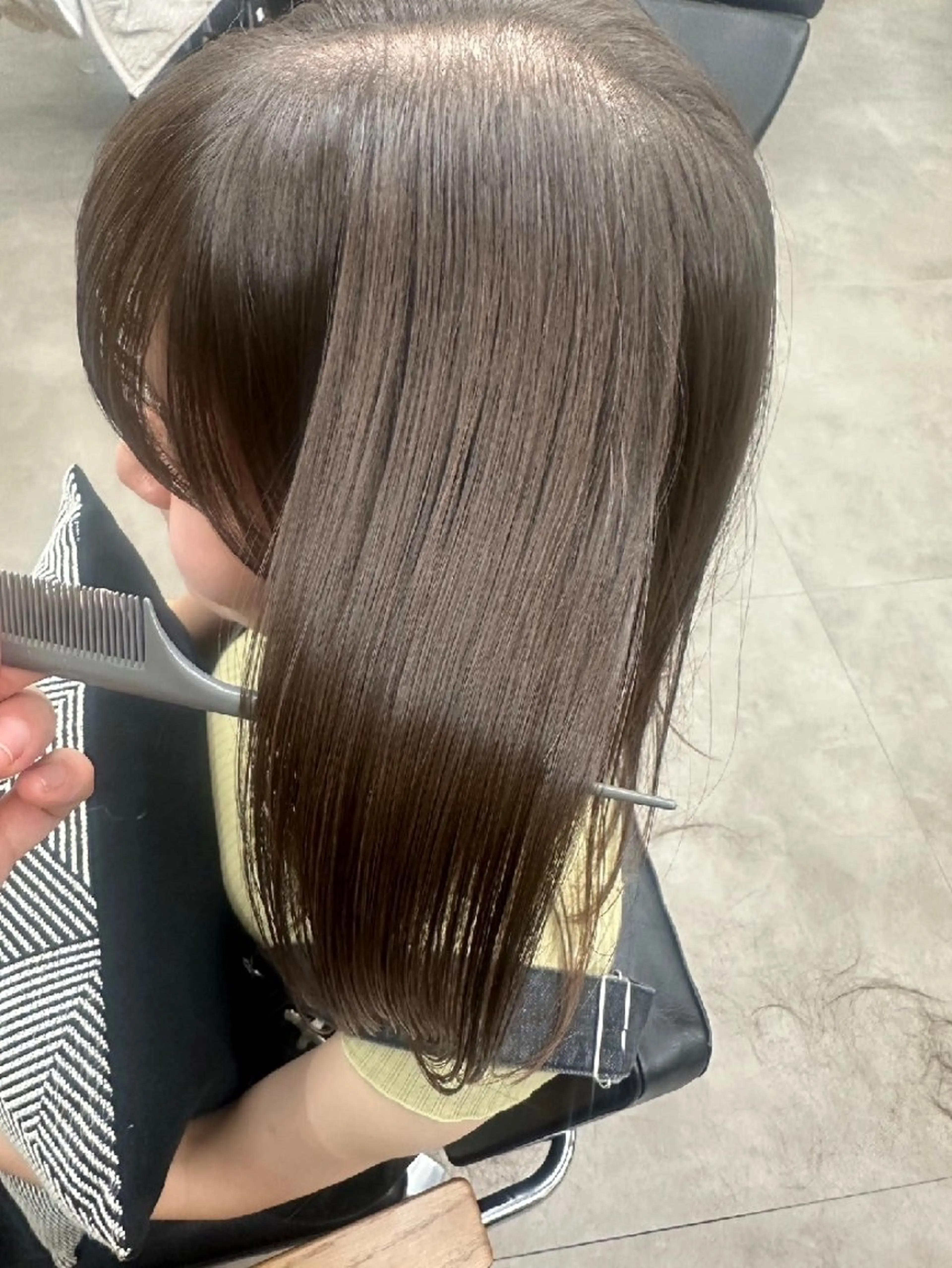 ミディアム 縮毛矯正 IPPO アカデミーのヘアスタイル