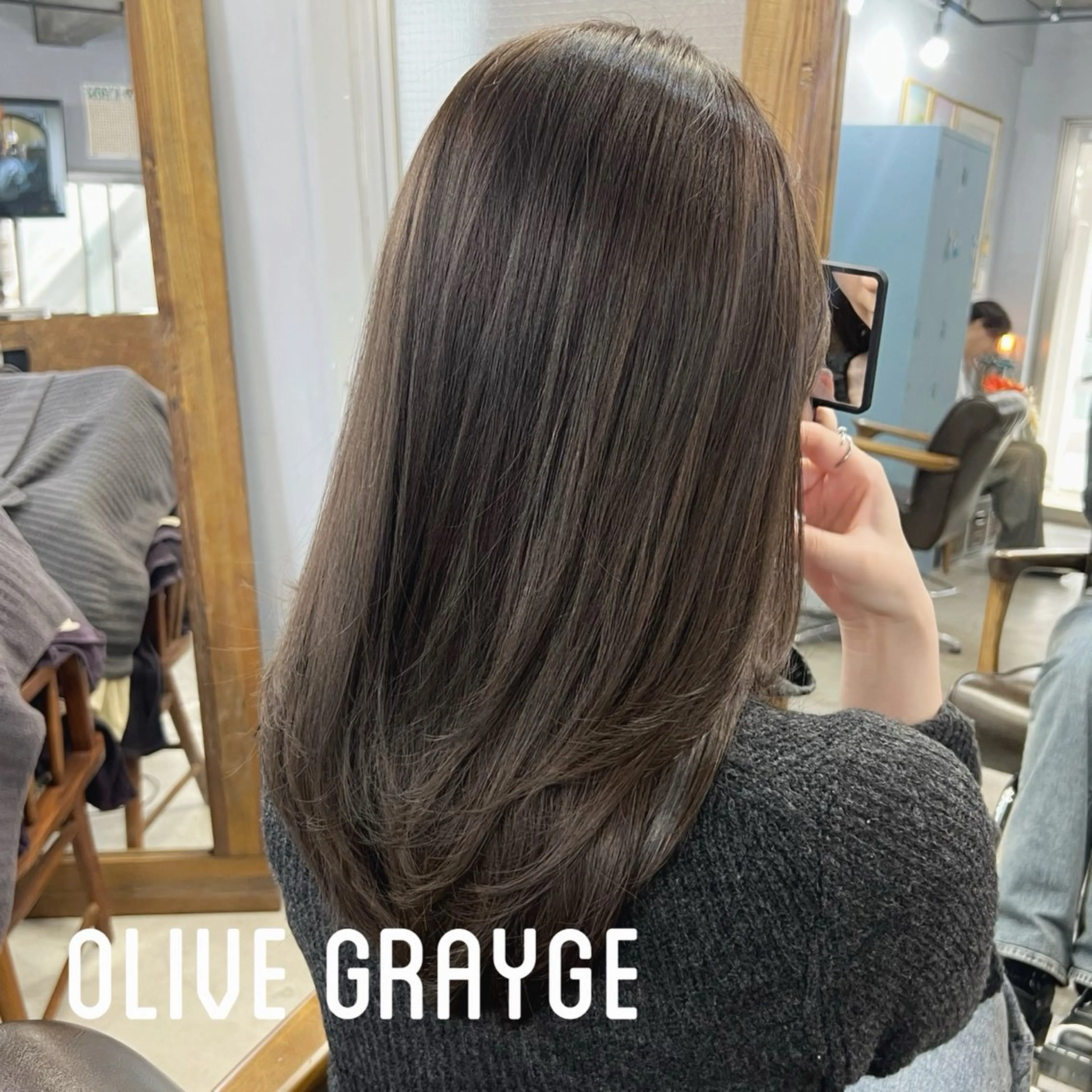 ミディアム カラー グレージュ オリーブグレージュ オリーブグレー カット ヘアカラー トリートメント ニュアンスカラー YUKAのヘアスタイル