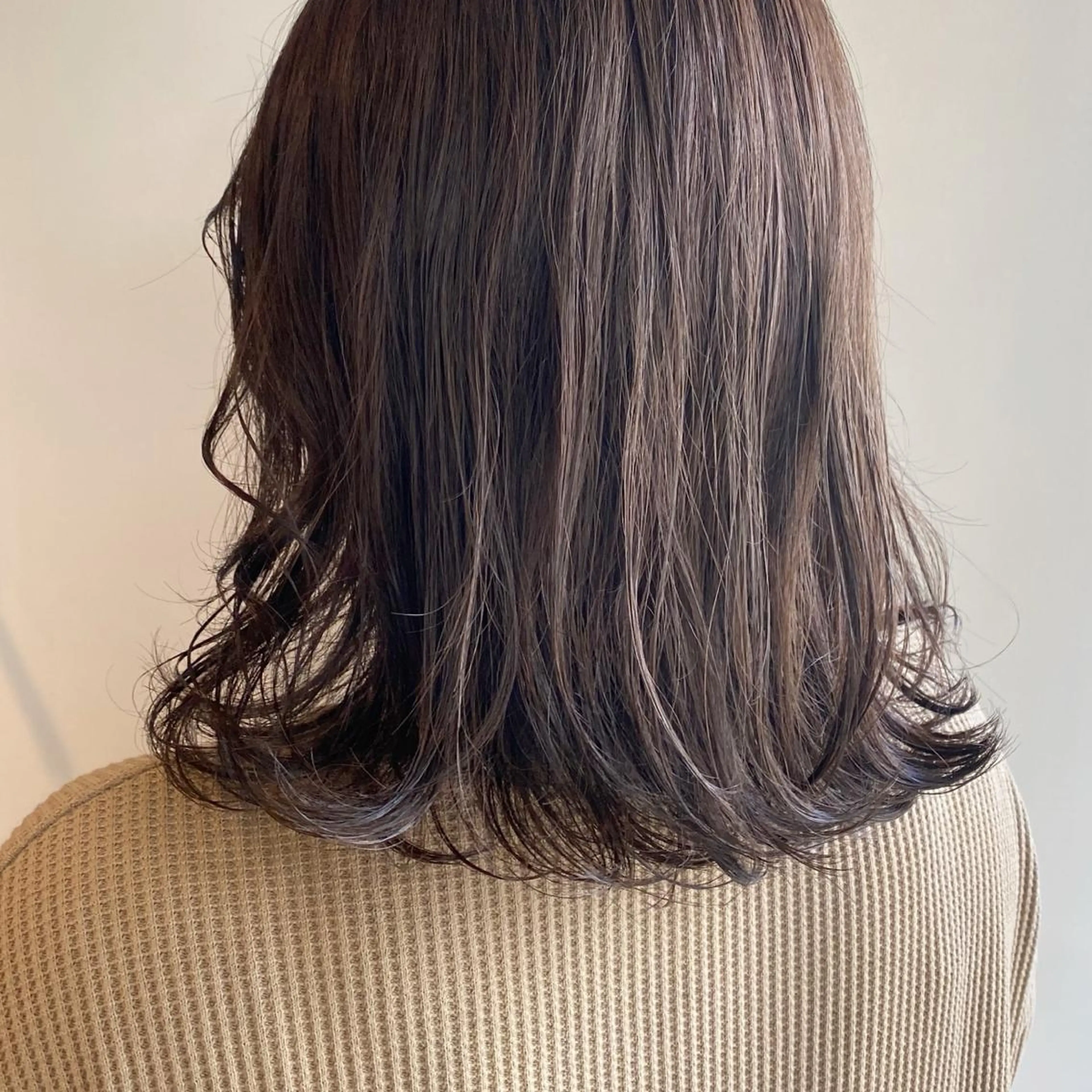 ミディアム カラー パーマ ヘアアレンジ マツエク・マツパ ベージュカラー ブリーチ ブリーチなしカラー 撮影モデル募集 🦋soemikaのヘアスタイル