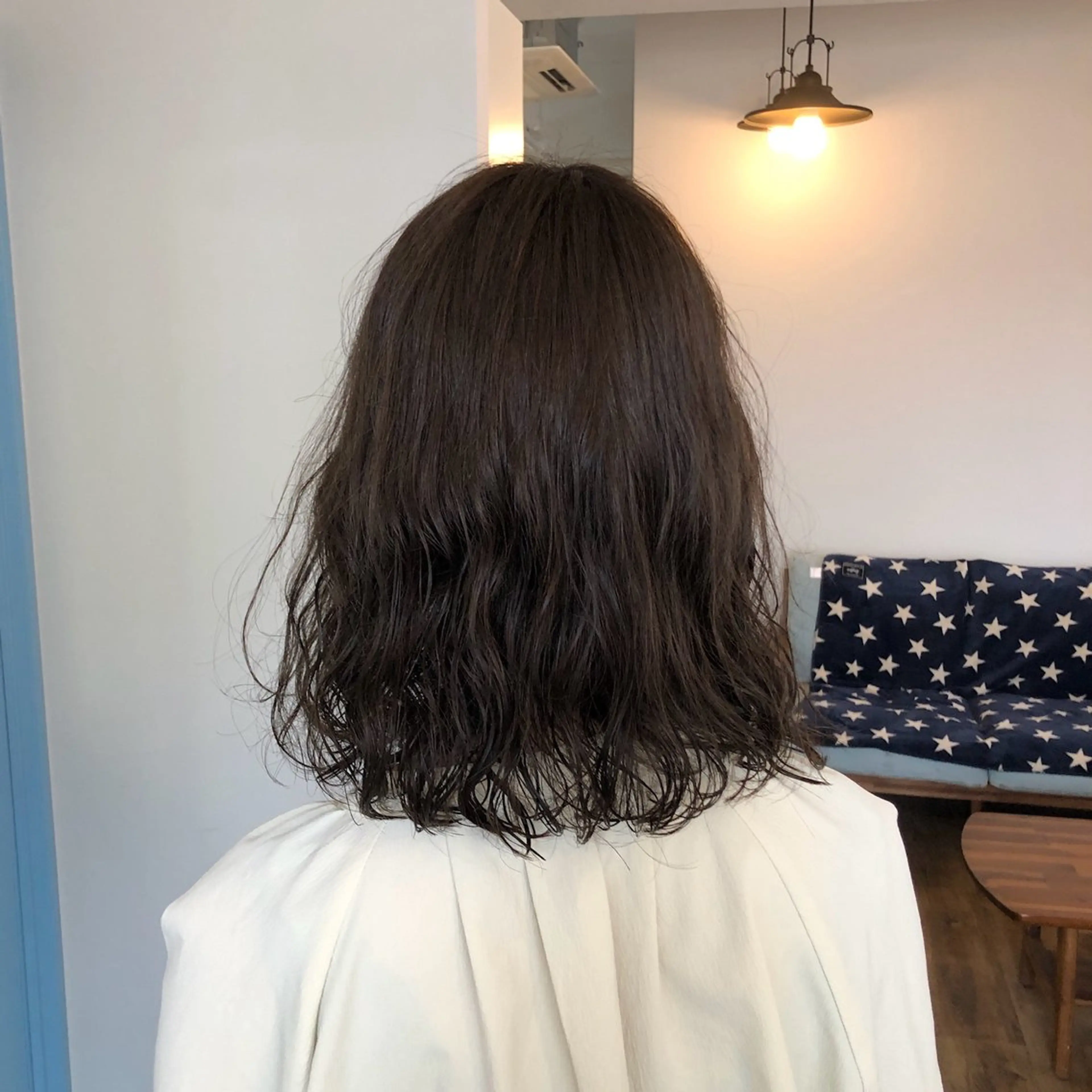 セミロング パーマ つばた みゆ🦋のヘアスタイル