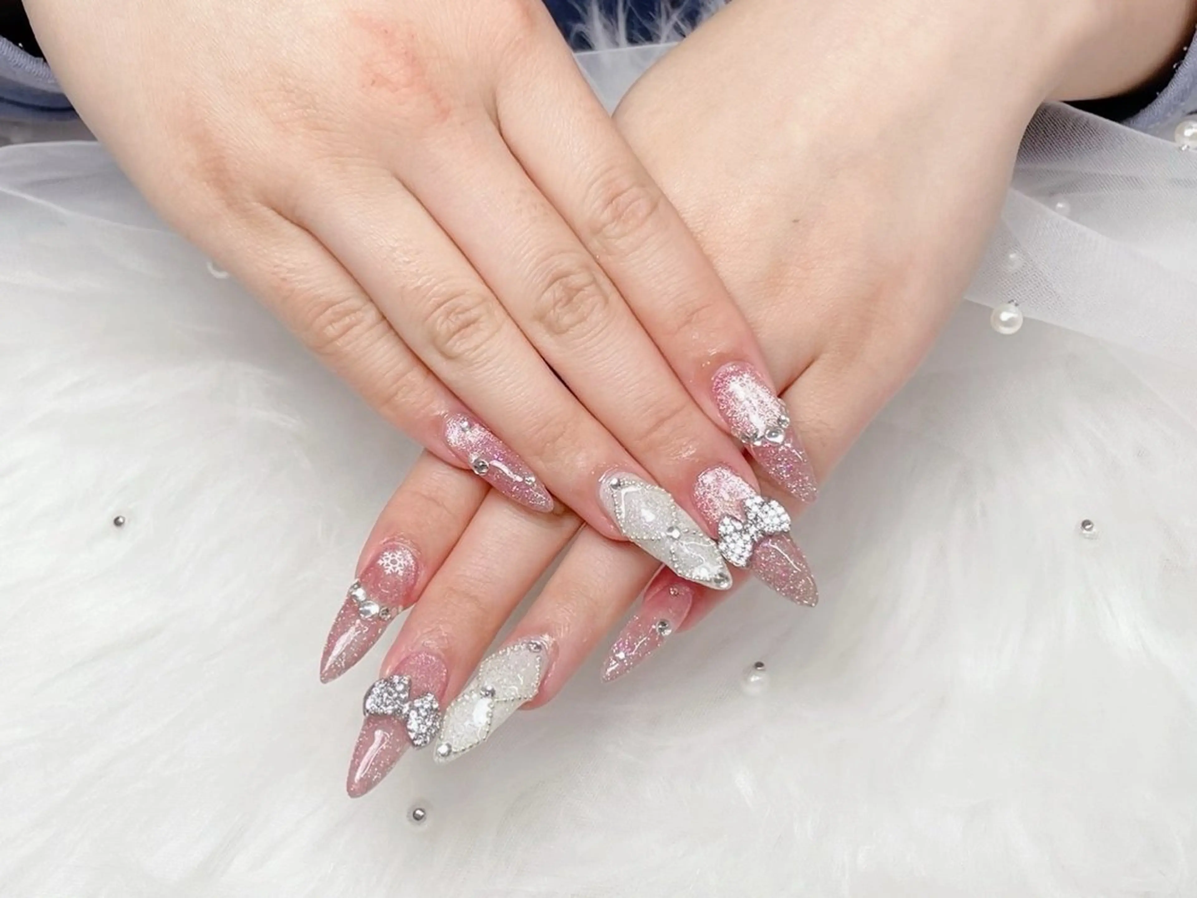 ネイル lucky nail 歌舞伎町のネイルデザイン