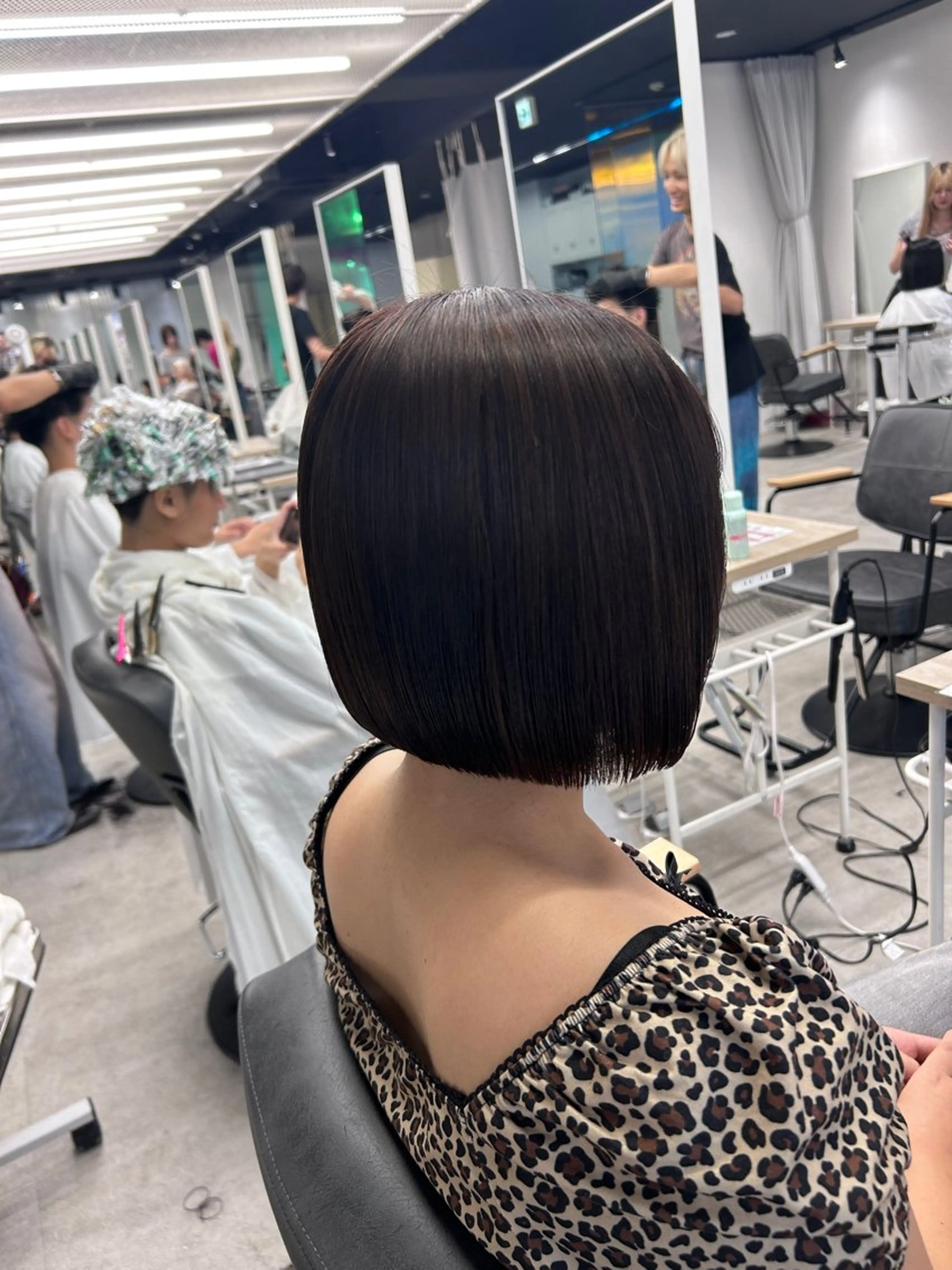 ショート カラー カット ヘアカラー 透明感ツヤカラー/ アイリスト/ゆきなのマツエク・マツパデザイン