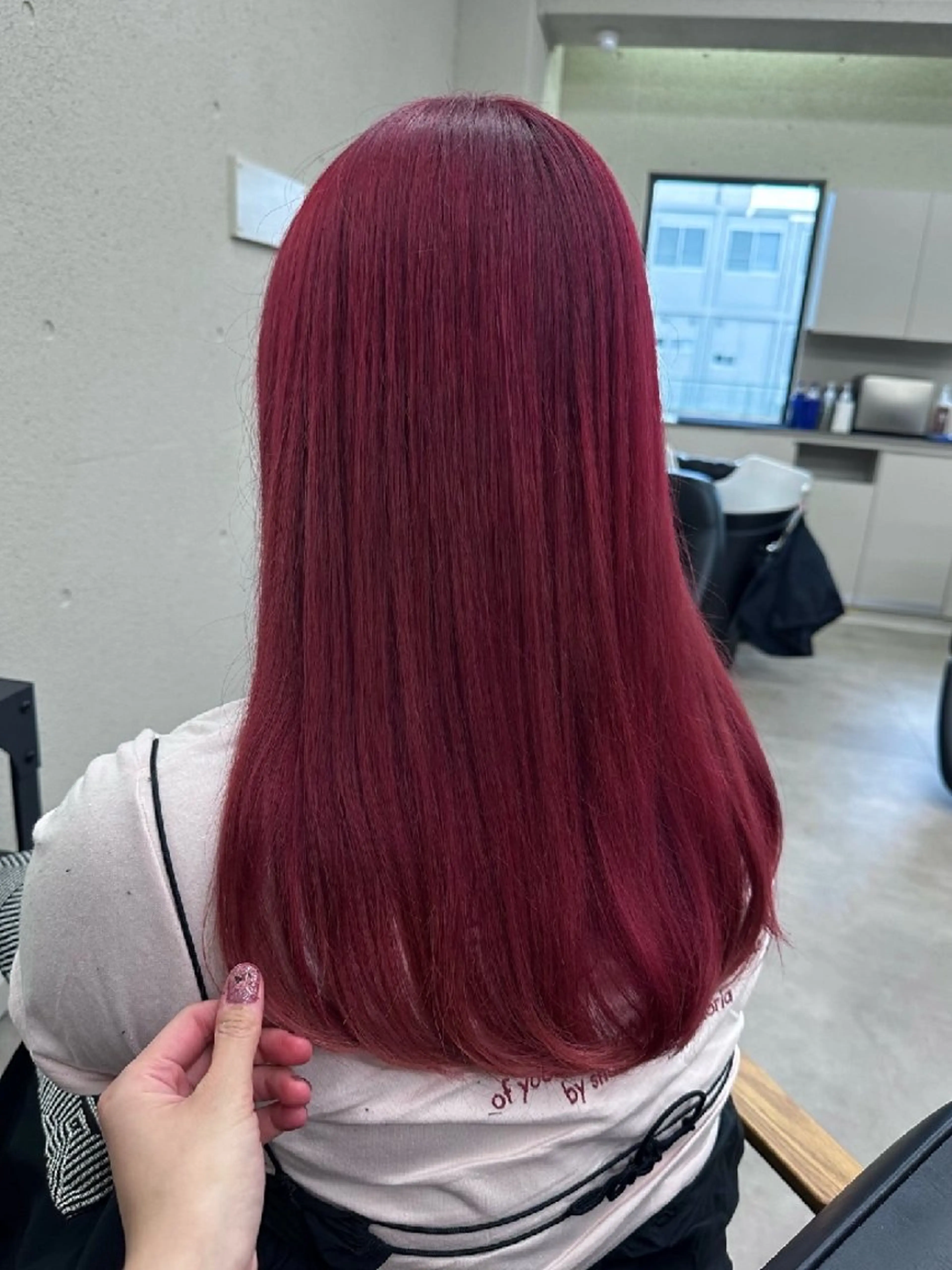 ロング カラー レッドカラー ヘアカラー IPPO アカデミーのヘアスタイル