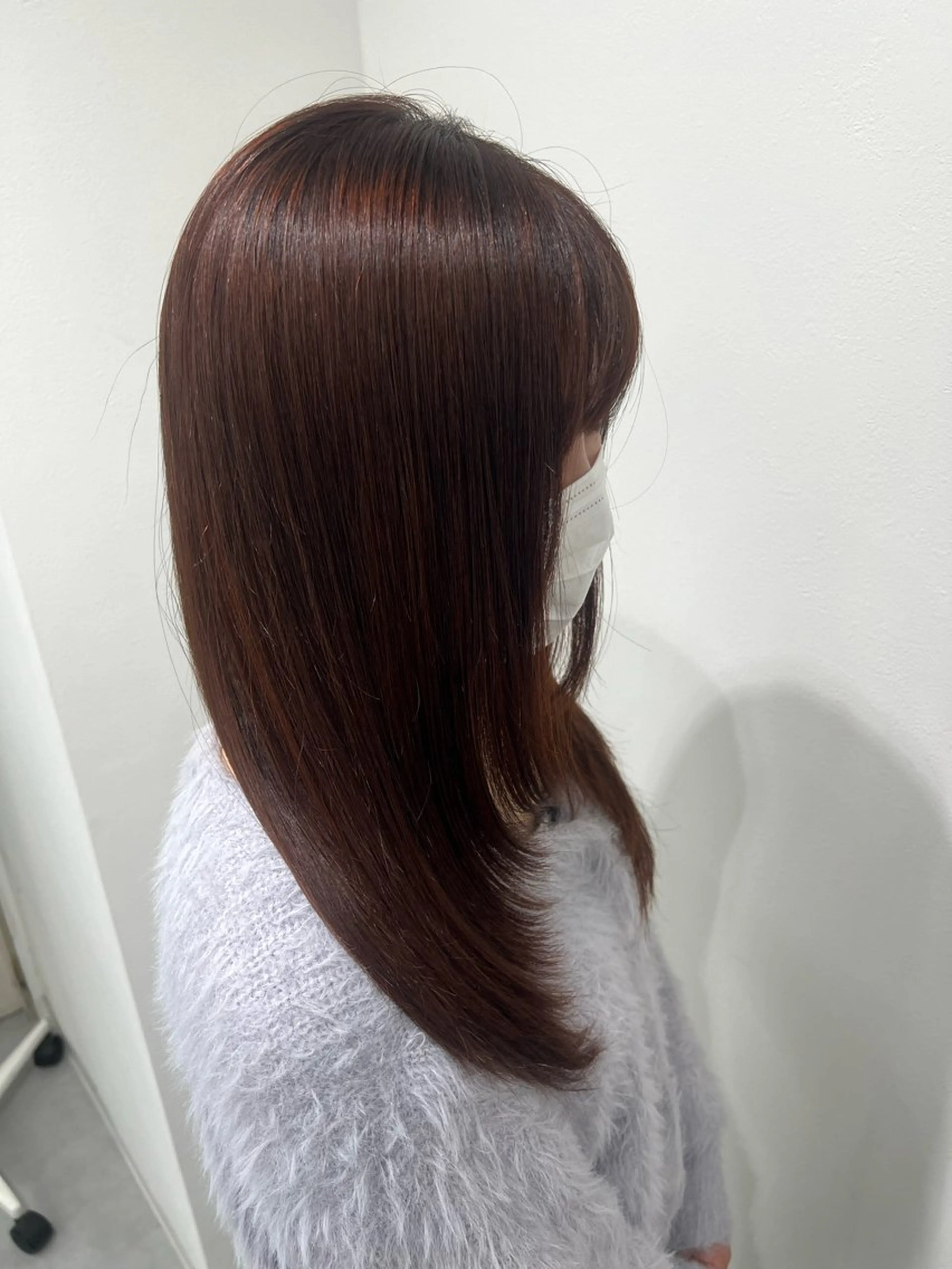 セミロング 顔まわりレイヤー 顔周りカット レイヤーカット Anli_ shuri.のヘアスタイル