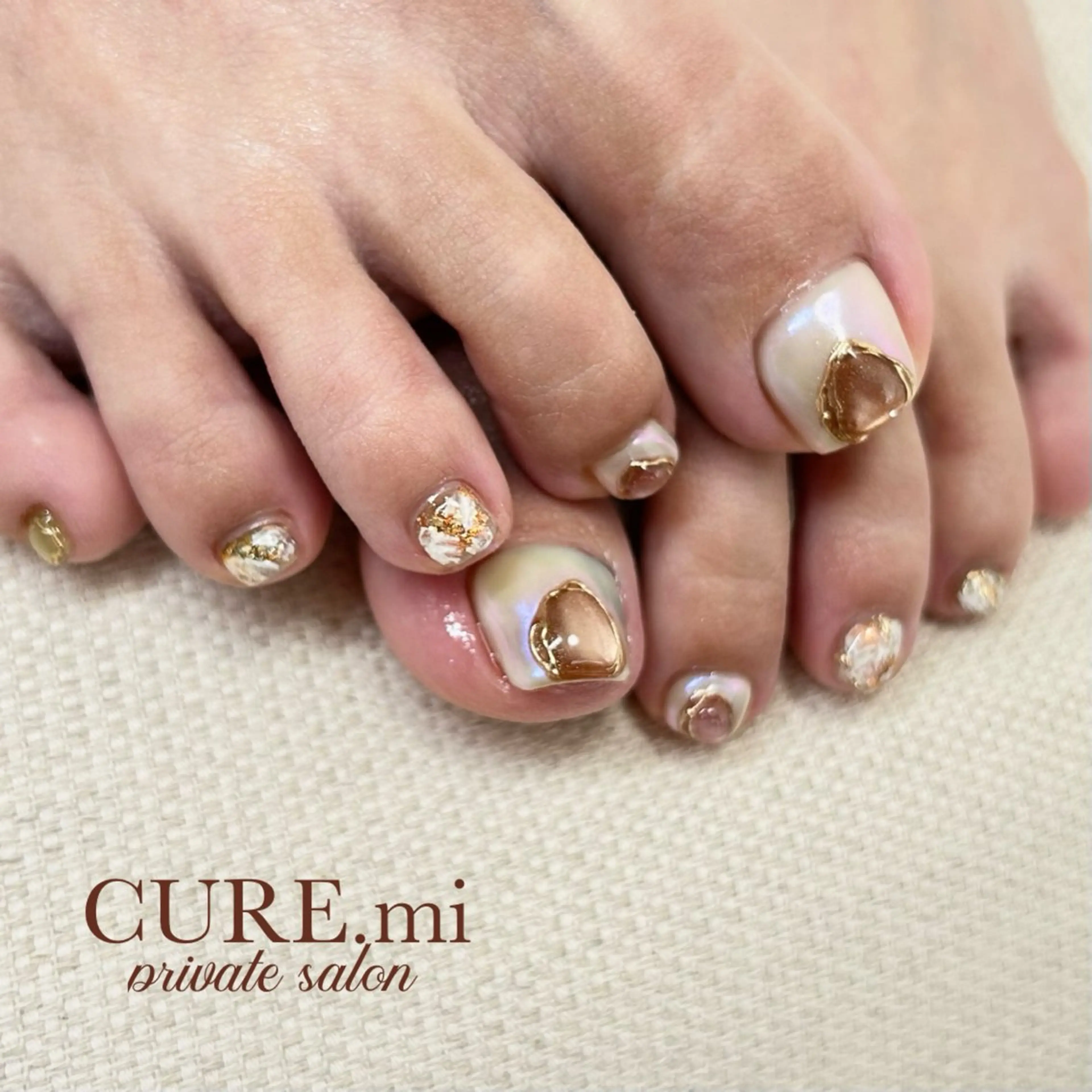 ネイル フットネイル キラキラネイル ミラーネイル 春ネイル 夏ネイル フットネイル 伊藤 美香のその他イメージ