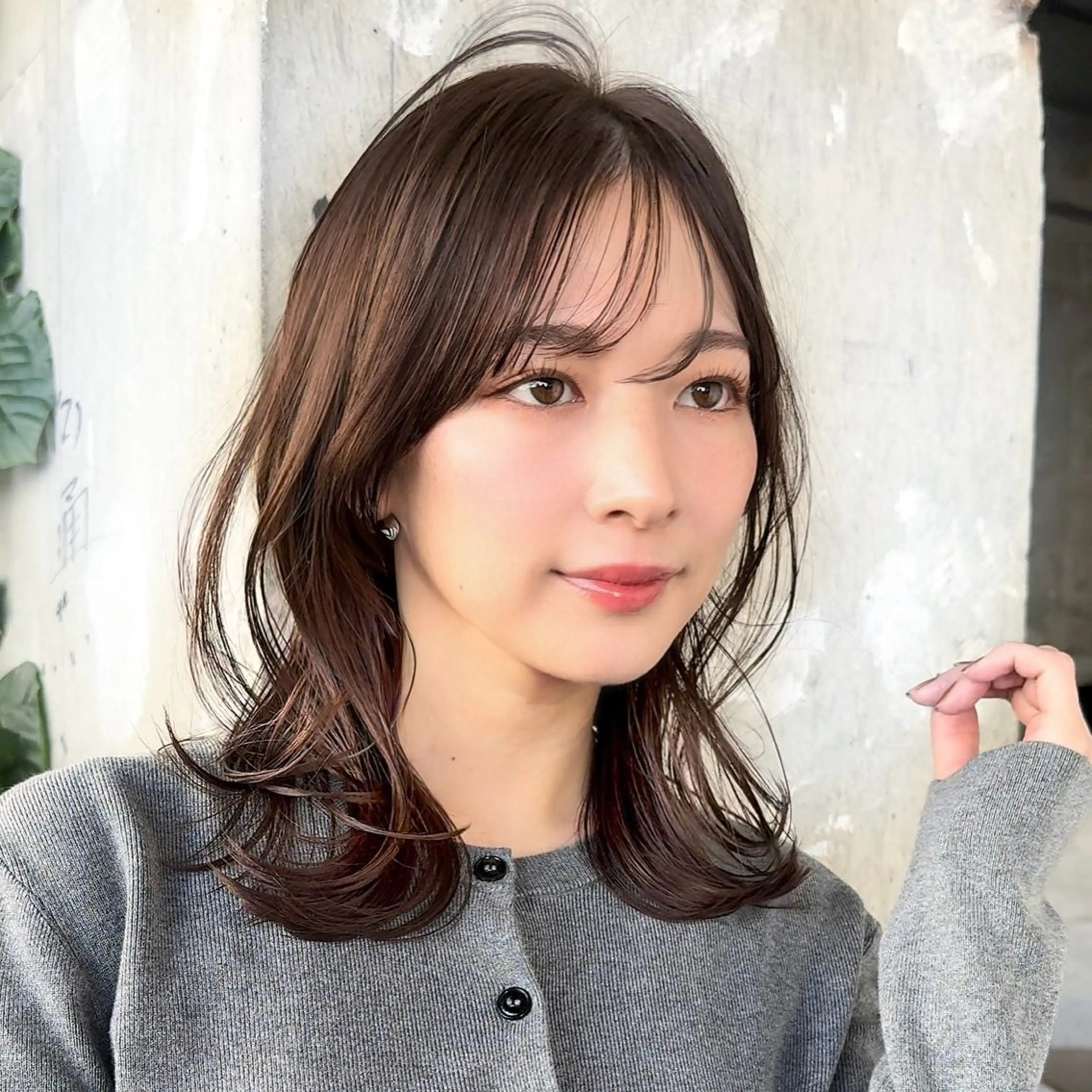 セミロング くびれヘア レイヤーカット レイヤー特化/小顔顔 周り/セノ/表参道のヘアスタイル