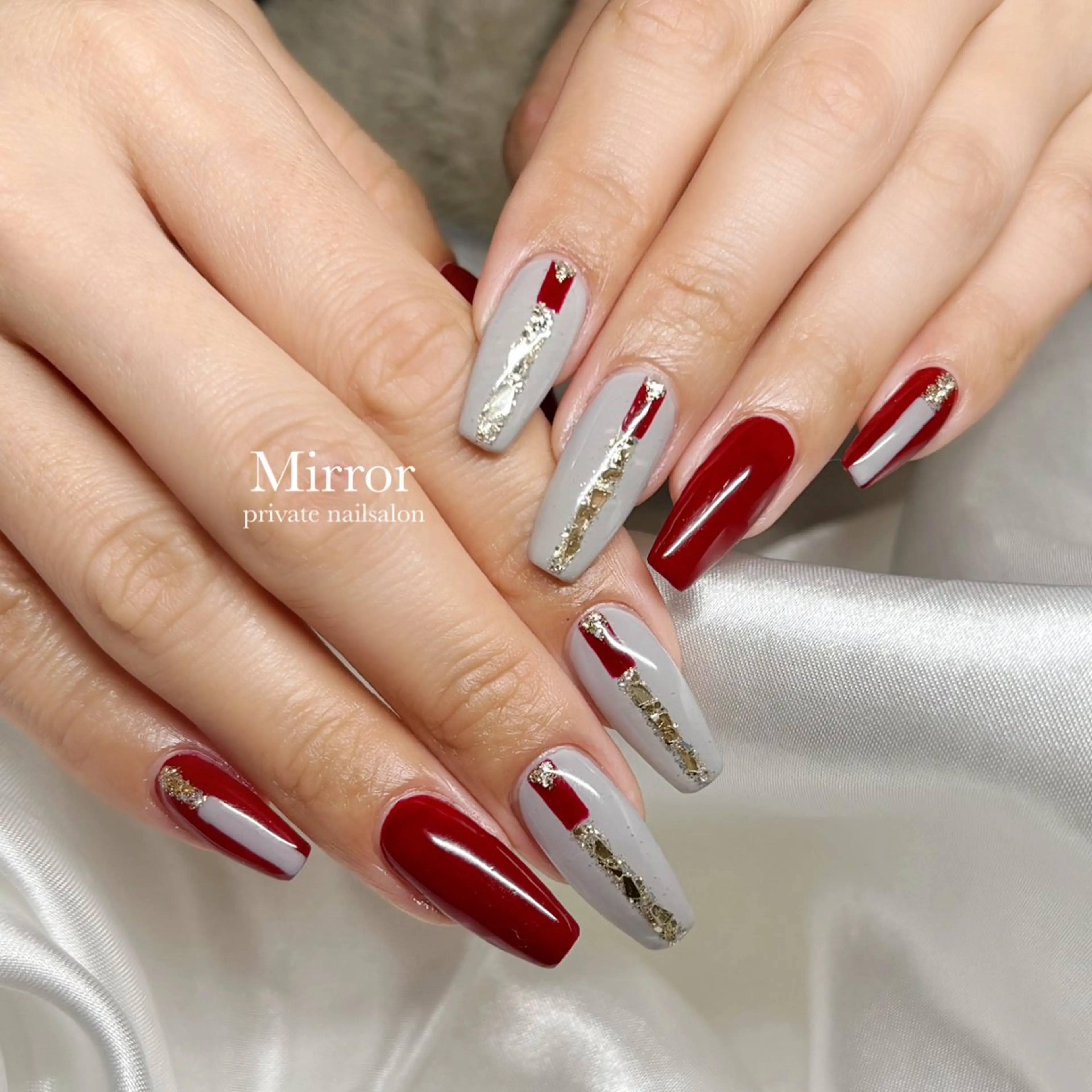 ネイル nailsalon Mirrorのネイルデザイン