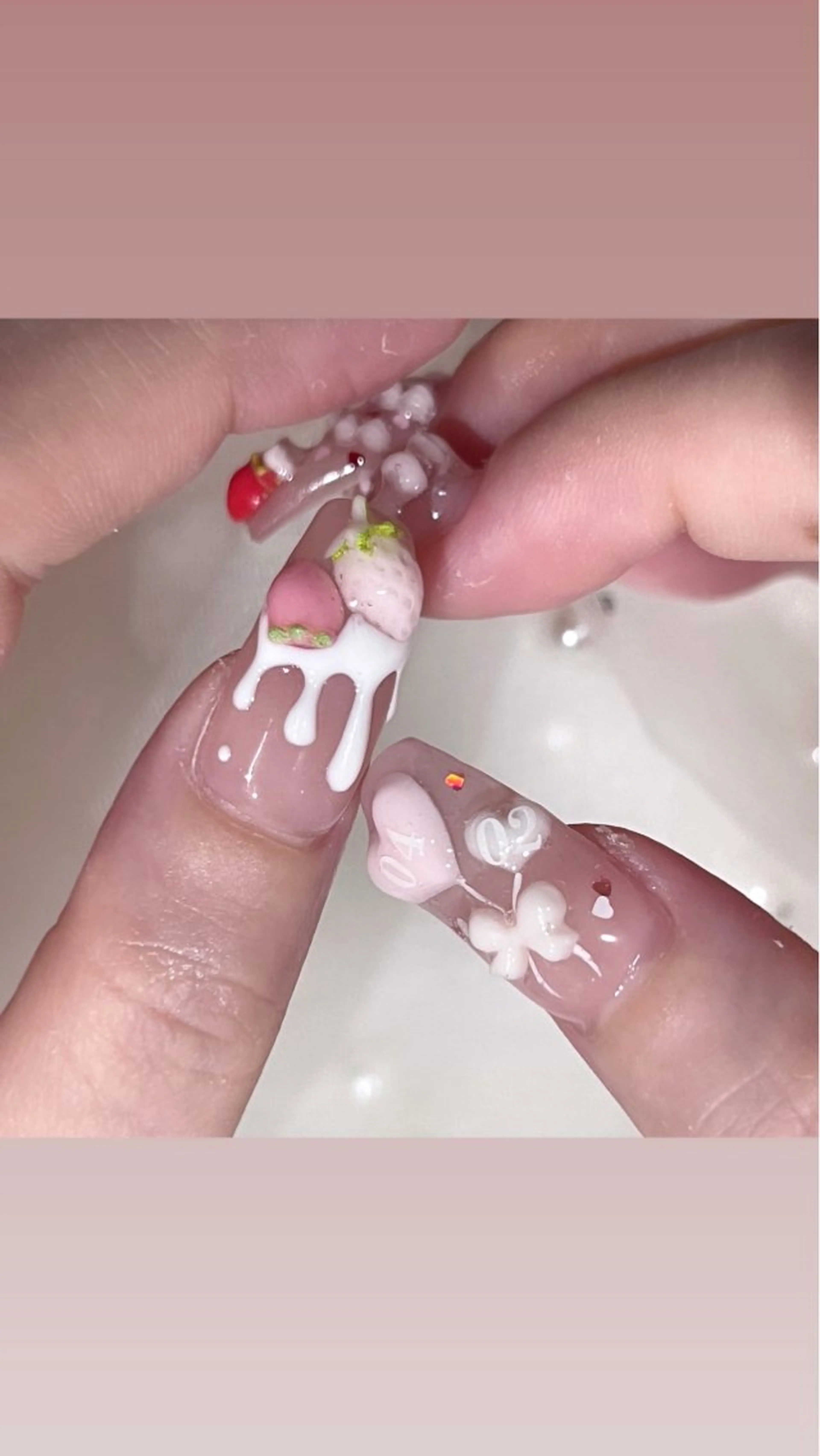 ネイル ハンドネイル 🧁fein. nana🩵のネイルデザイン