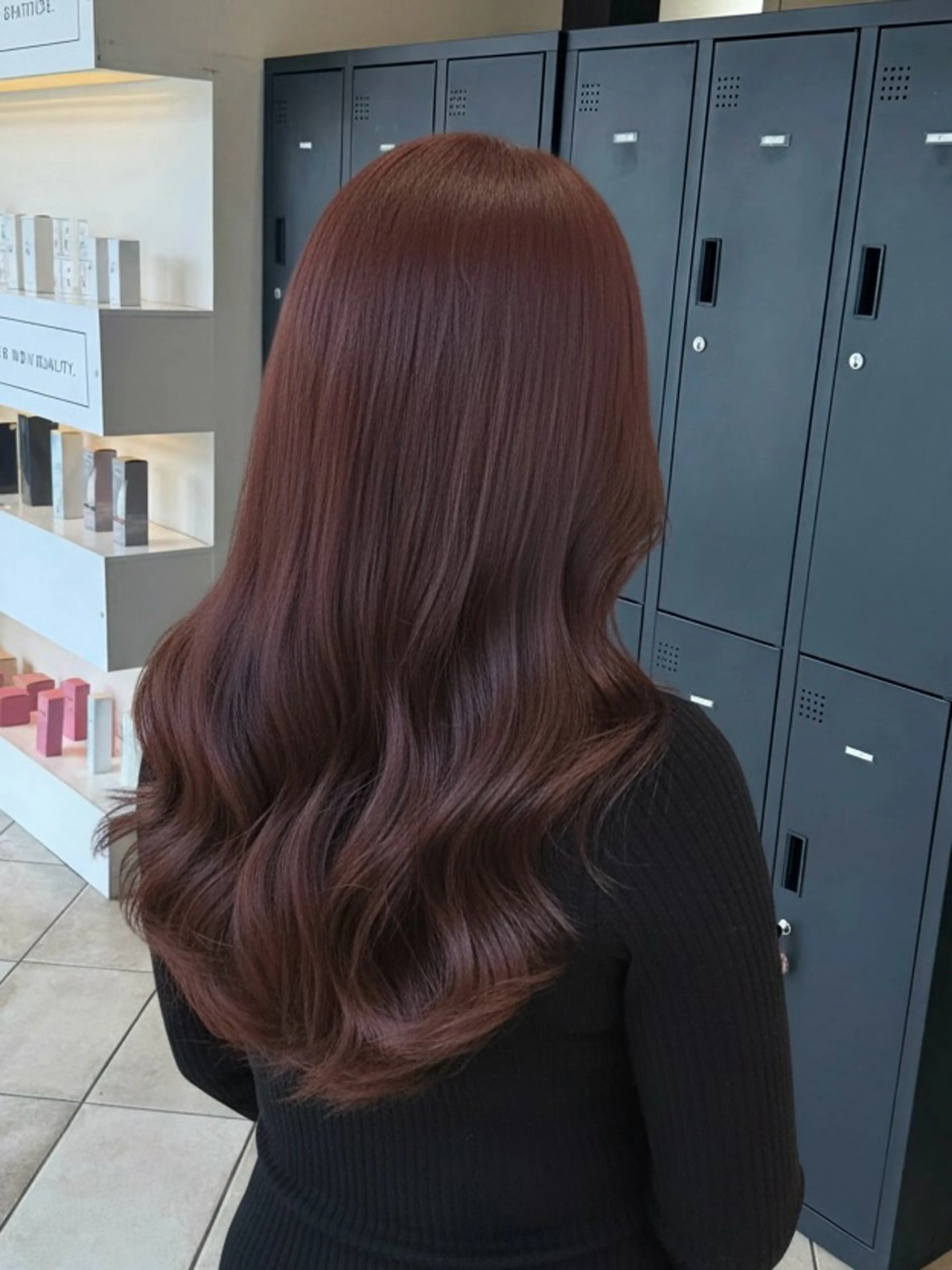 カラー カット ヘアカラー パーマ 縮毛矯正 トリートメント ヘッドスパ 艶髪レイヤーの王 また復活の大澤竜馬のヘアスタイル